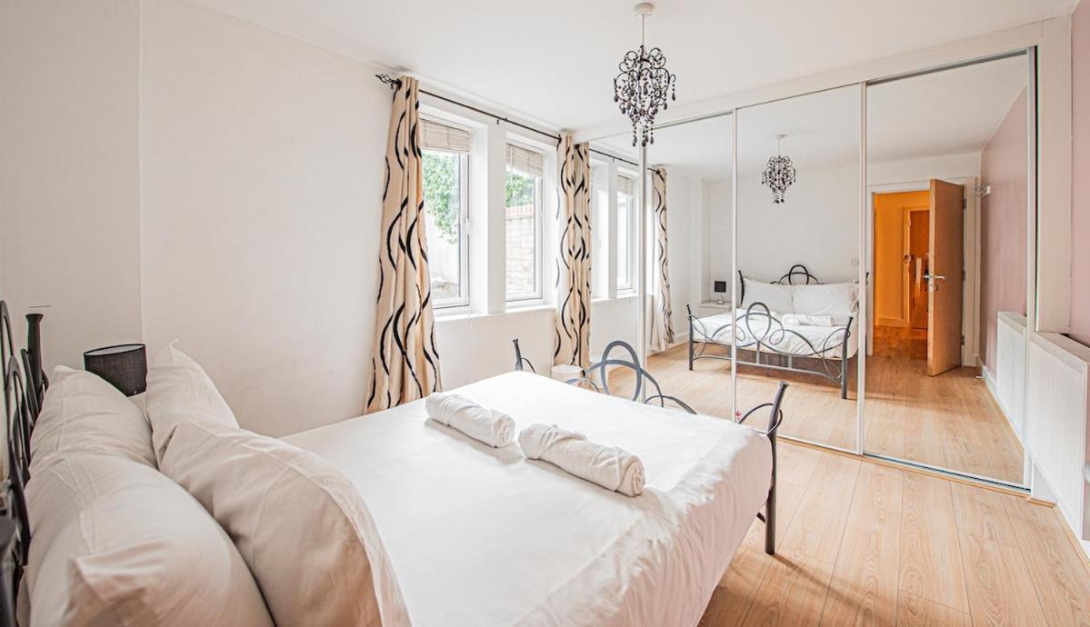 Apartamento Stylish Spacious 3 Bed 5min Walk From Station *