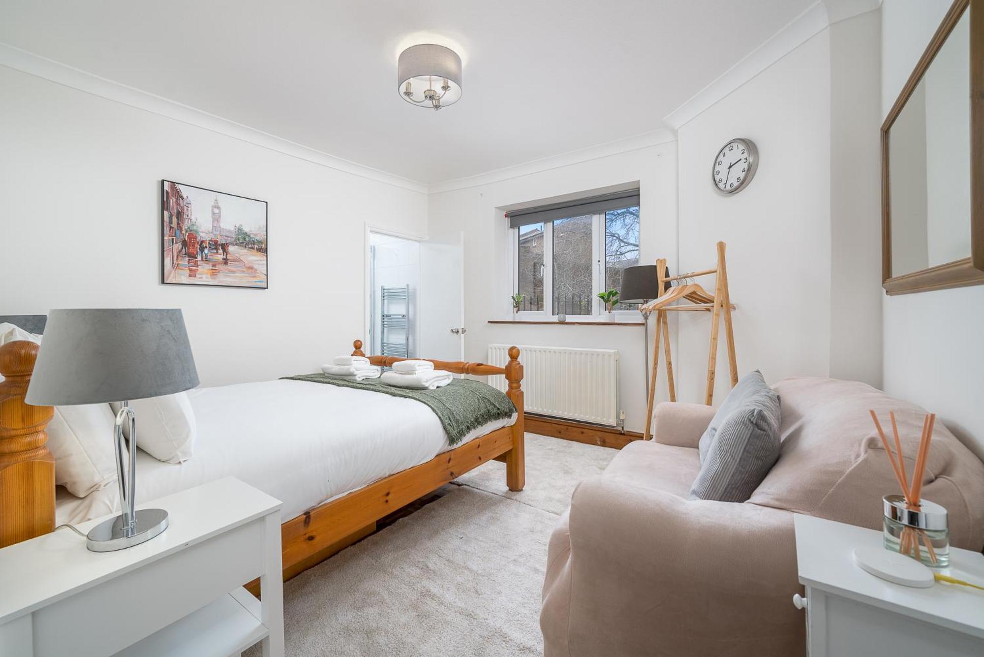 New! Cosy Flat - Wapping Station - Free Secure Parking London