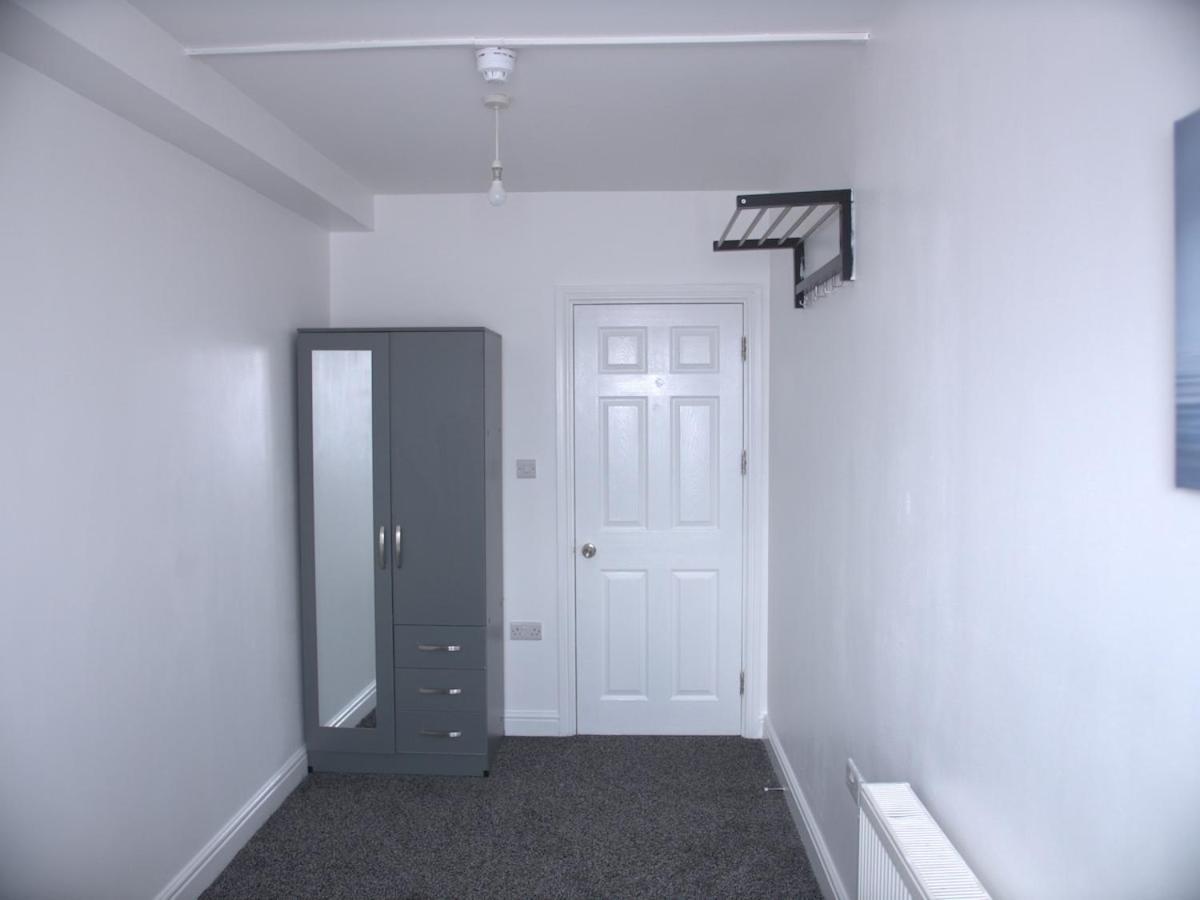 Apartment Stylish 4 Bd Ft Ldn Parking *