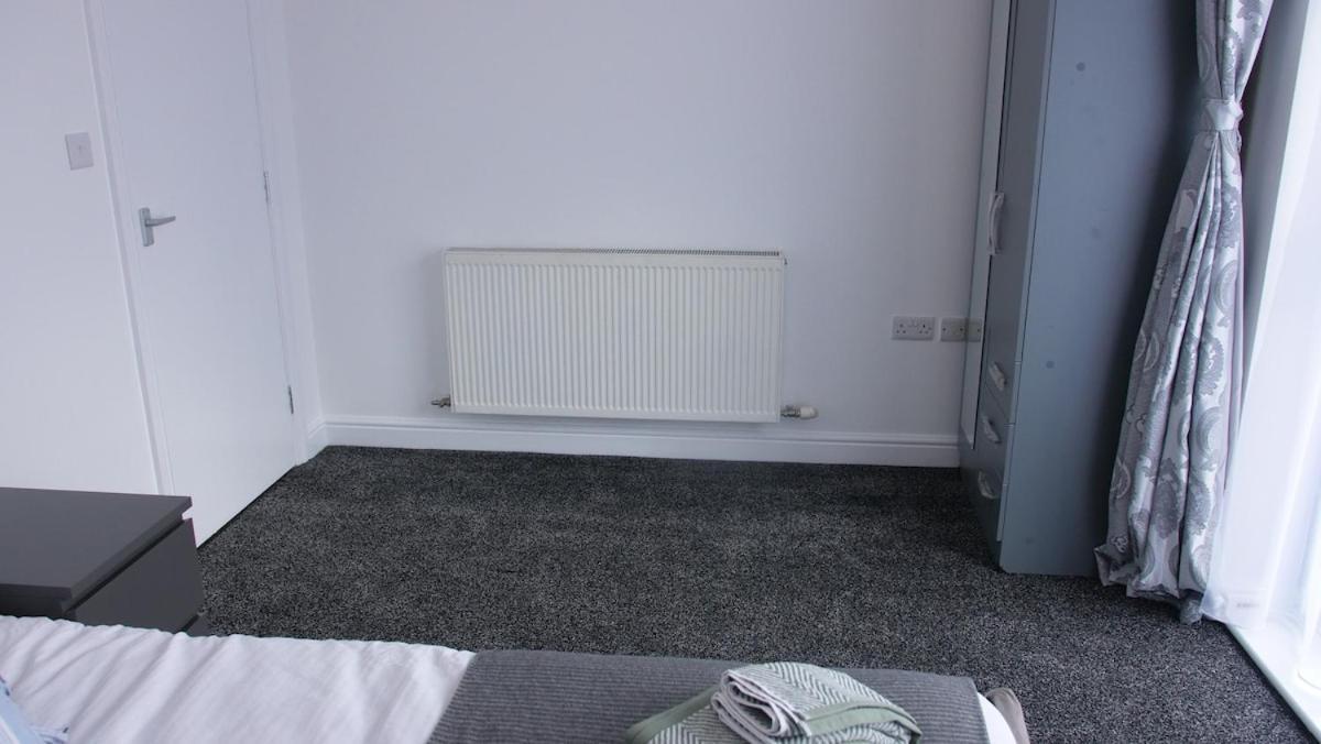 Apartment Stylish 4 Bd Ft Ldn Parking *