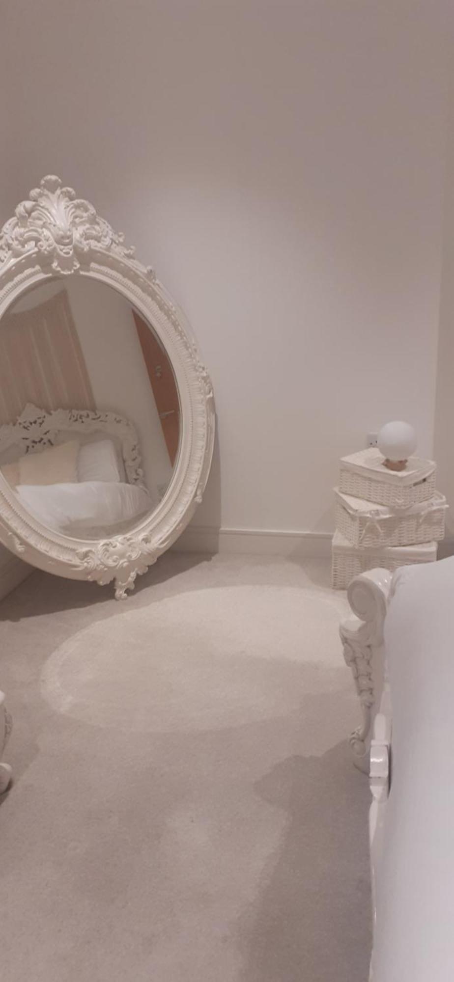 Charming & Cosy Double With Balcony In Wembley - Walking Distance To Wembley Stadium! *
