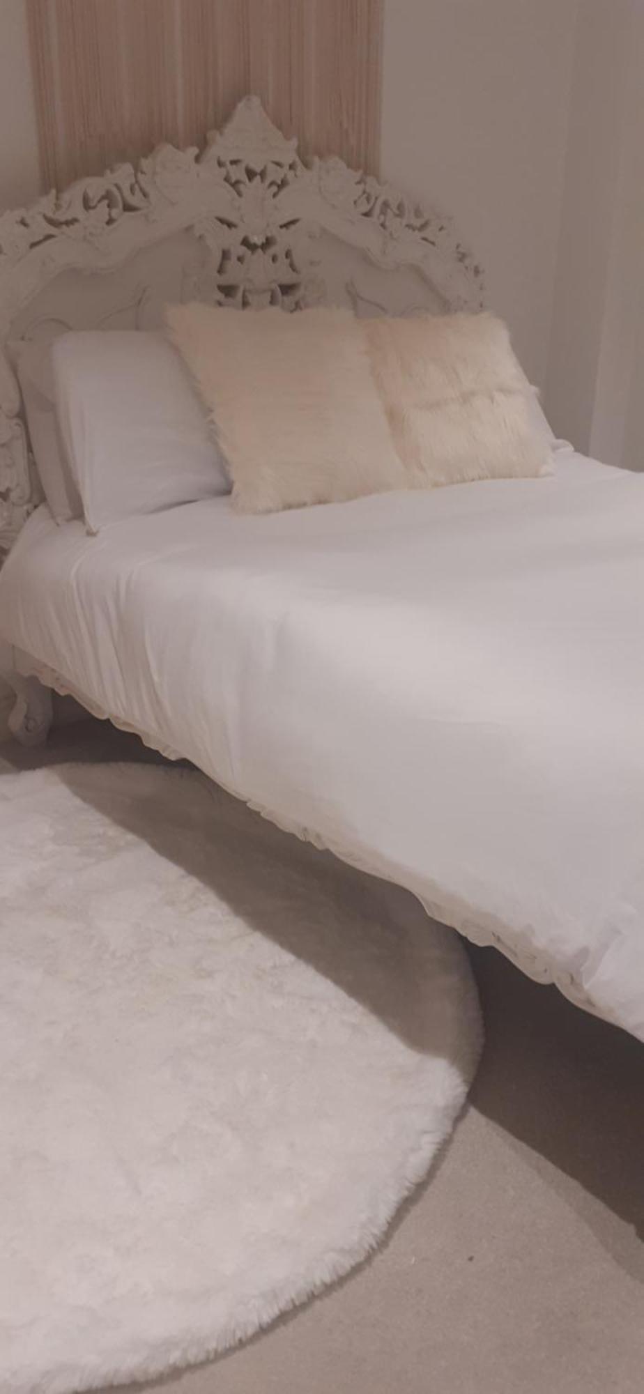 Homestay Charming & Cosy Double With Balcony In Wembley - Walking Distance To Wembley Stadium! London