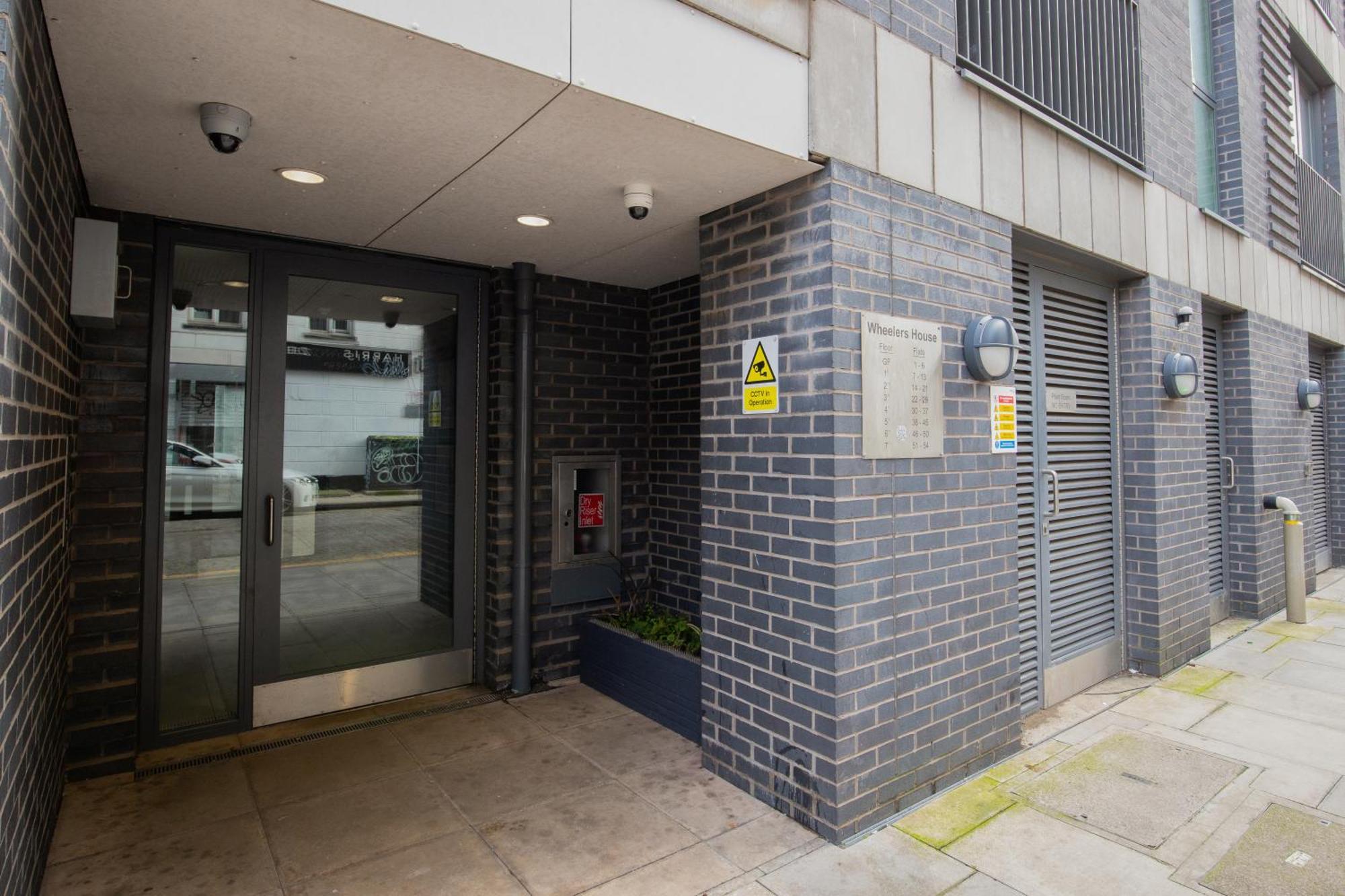 Londwell, Stylish Docklands Flat With Private Terrace Apartment