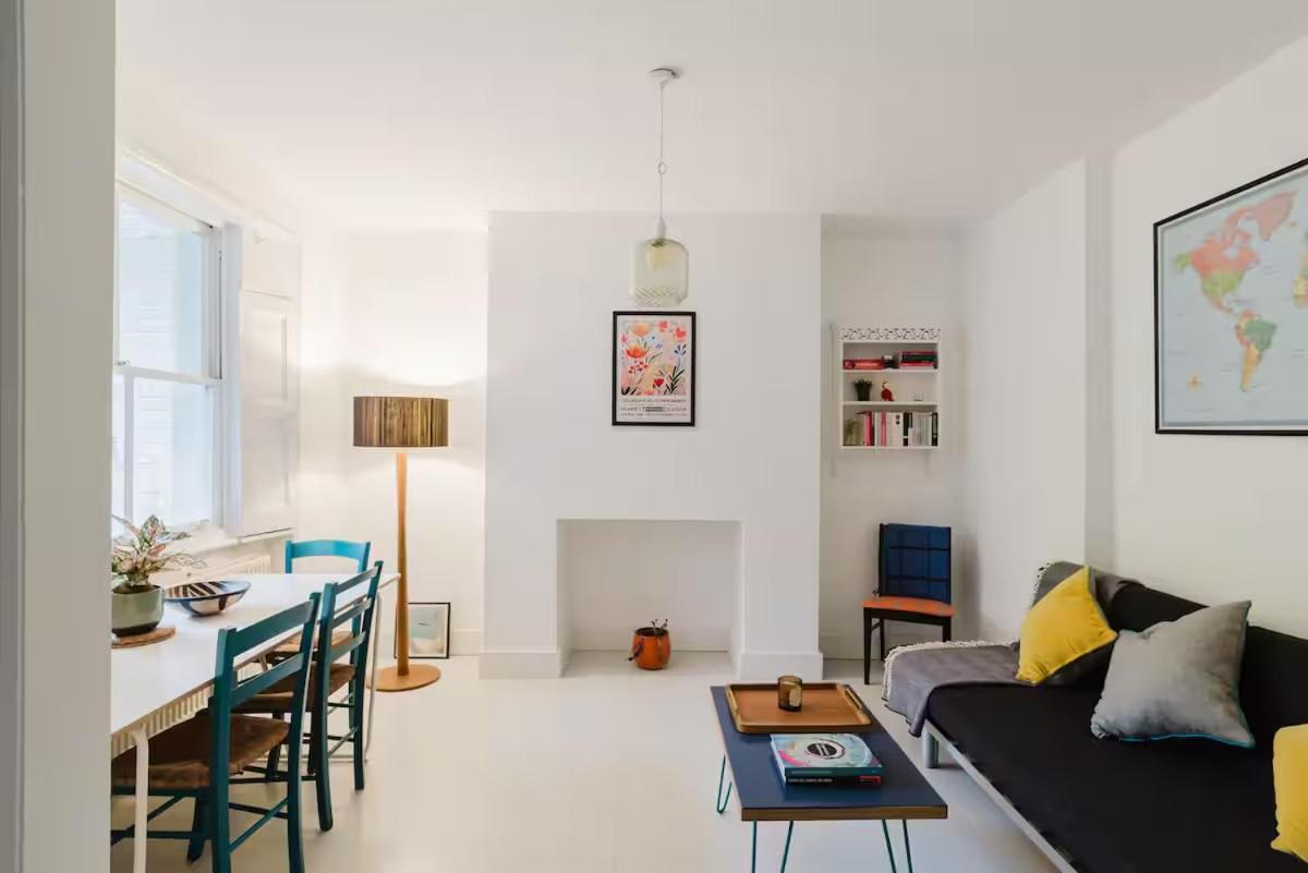 Light And Spacious Garden Flat Villa London