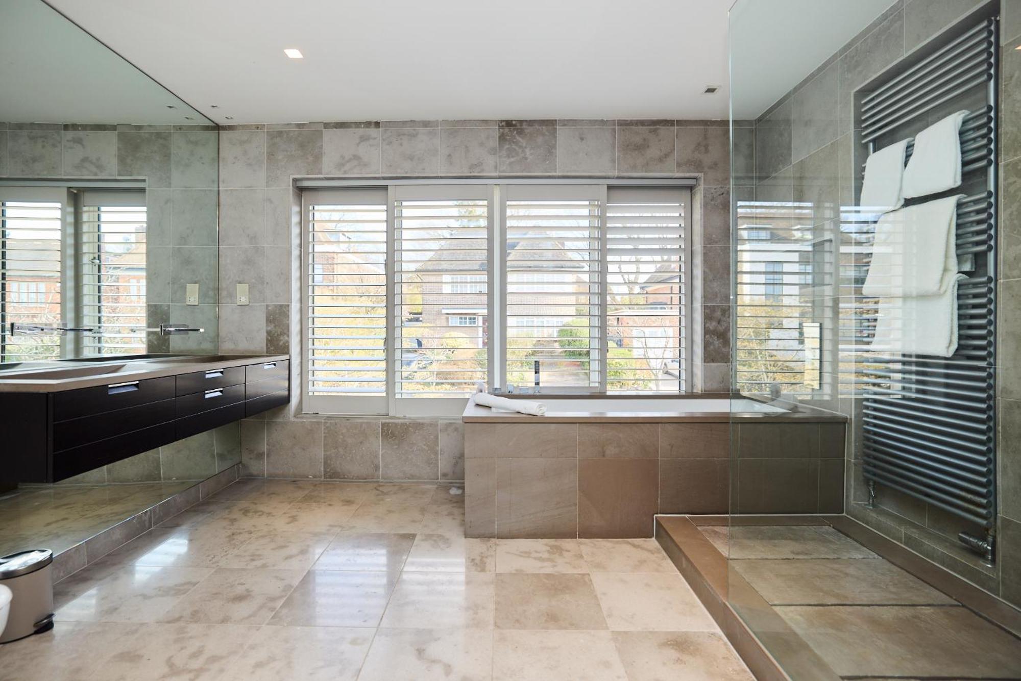 Apartment The Hampstead Garden Hideaway - 5bdr With Pool And Garden *