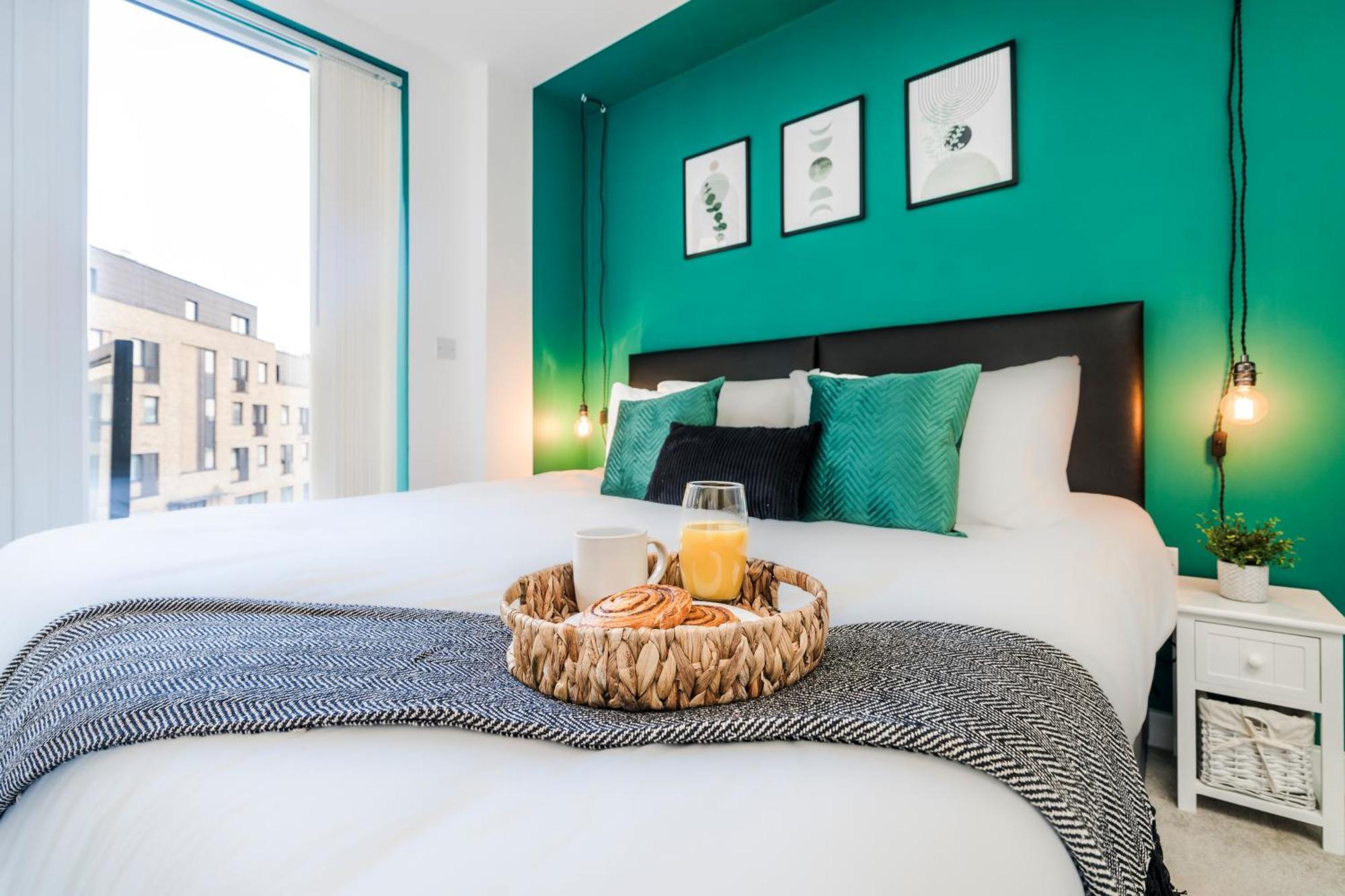 Stylish Near O2, Canary Wharf & Isle Of Dogs Apartment London
