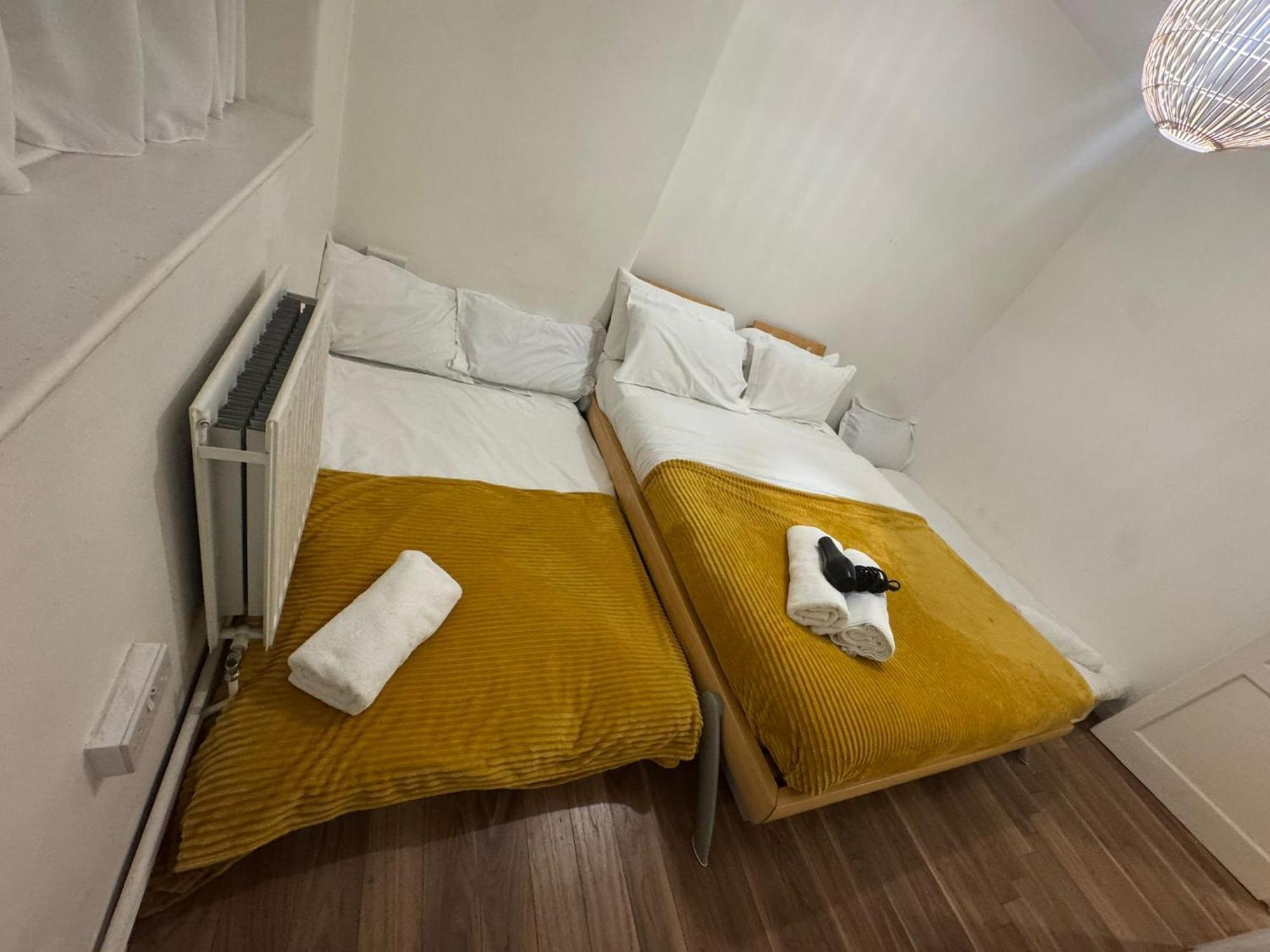 Budget Camden In Guest house