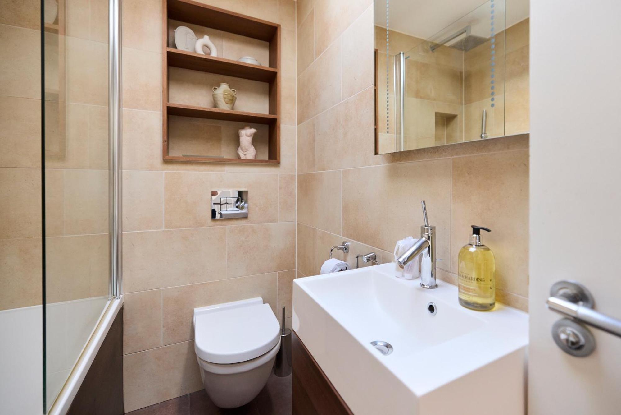 The Notting Hill Hideout - 2bdr Apartment London
