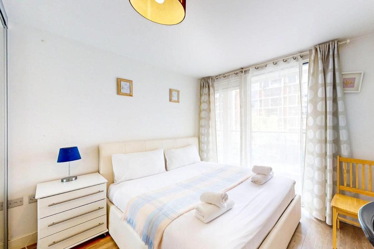 Chic 2bed - 4 Mins To Dalston Junction Station London