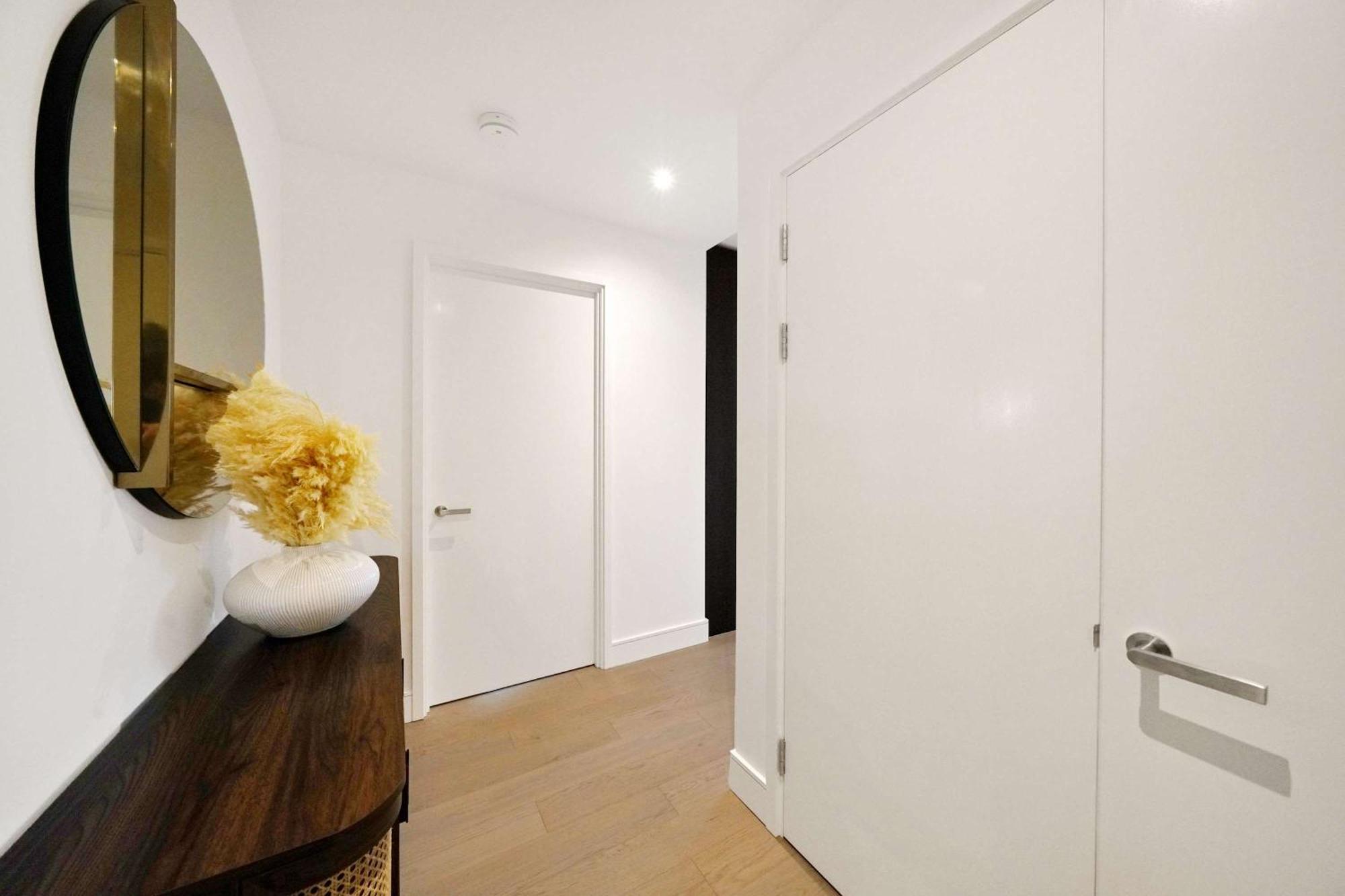 Rosso 2br & Views Apartment