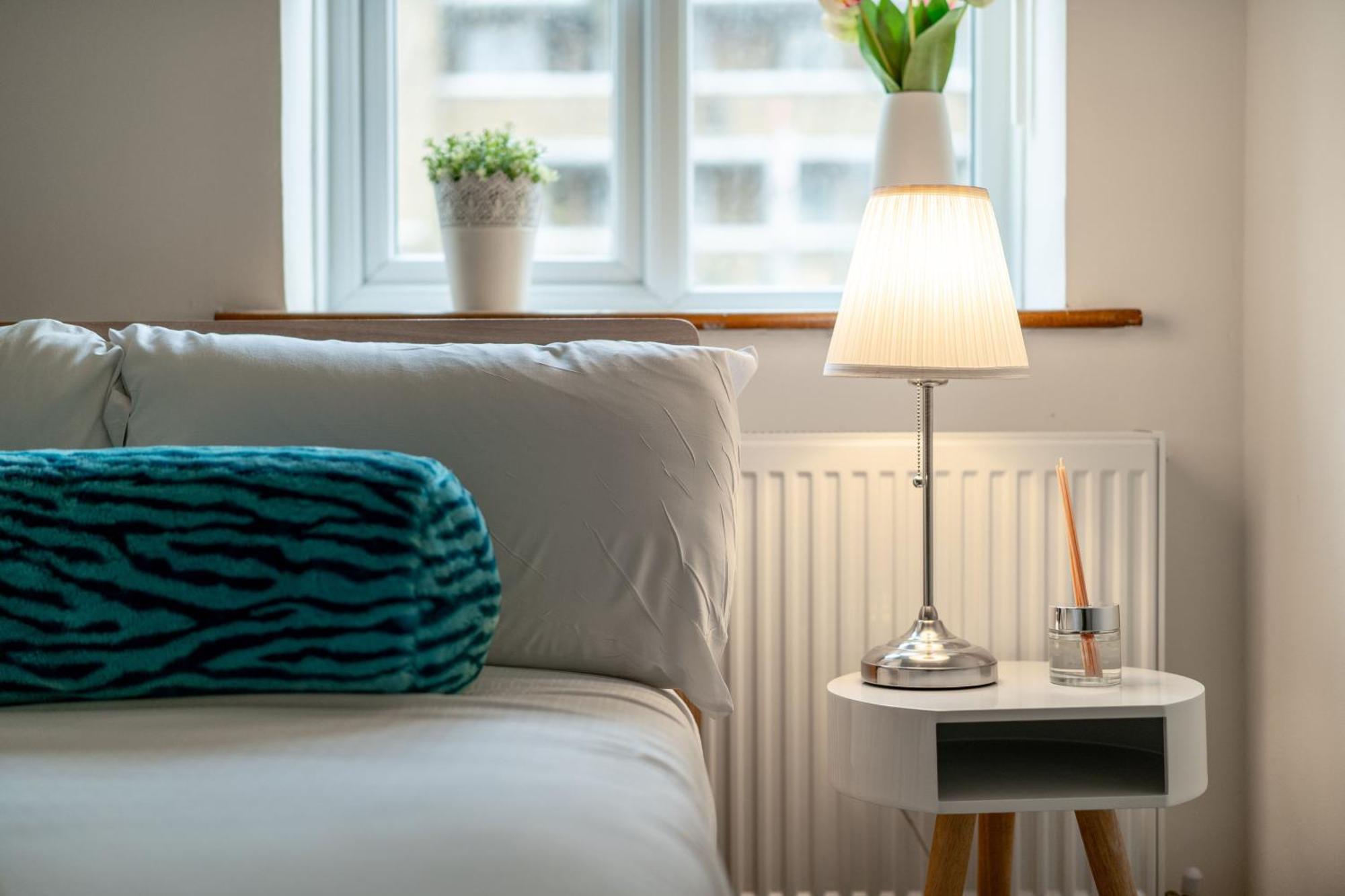 New! Cosy Flat - Wapping Station - Free Secure Parking * London