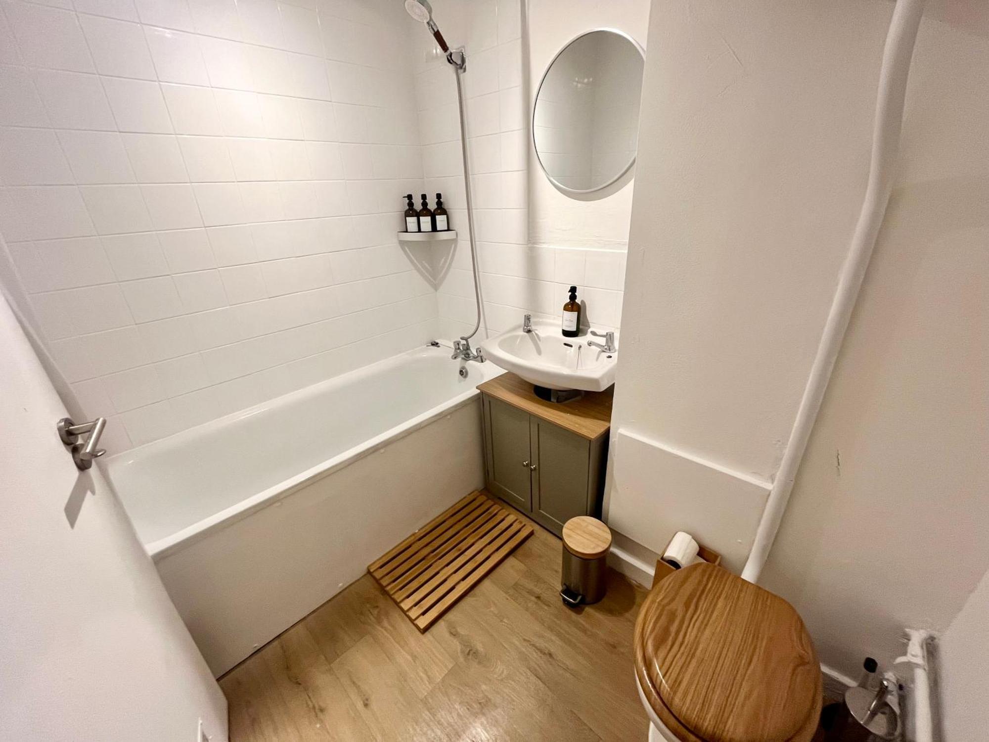 Studio33 Apartment London
