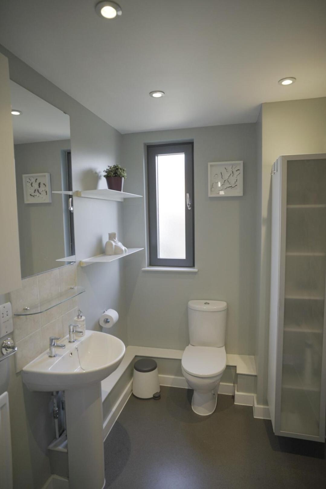 Apartment Stylish & Spacious 2-bed In Hale Village - Perfect For Your Stay! London