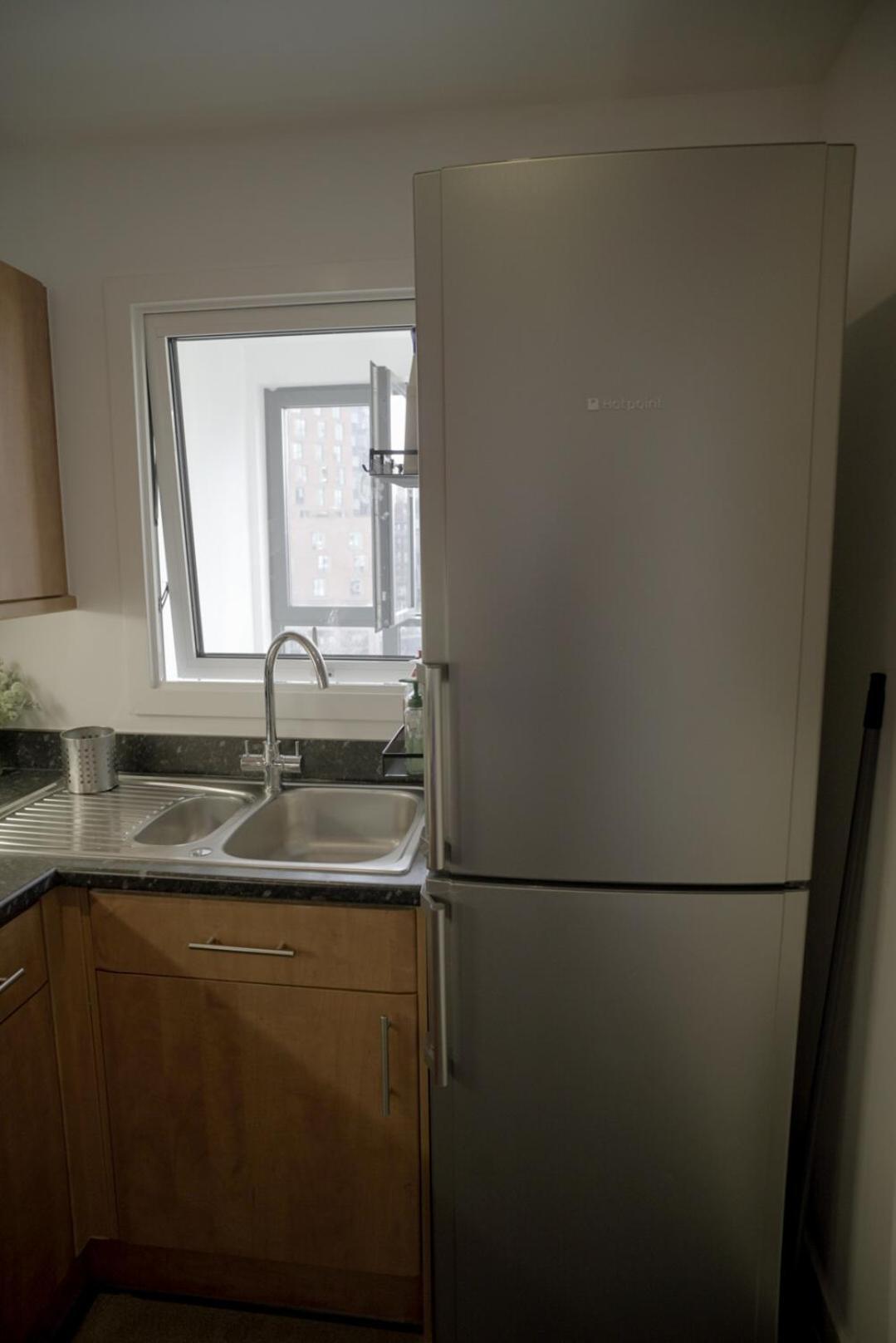 Apartment Stylish & Spacious 2-bed In Hale Village - Perfect For Your Stay! London