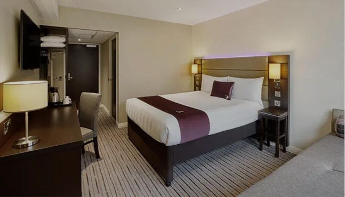 Modern En-suite Metro Close To Woolwich Station