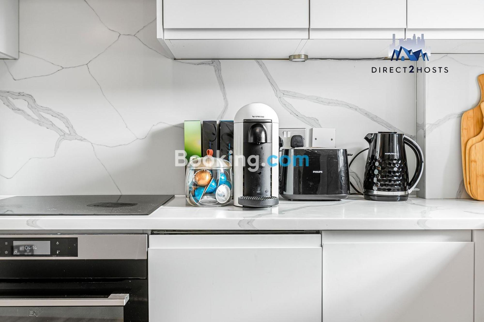 Exclusive Deals ! Last-minute Reserve ! Modern And Stylish Two Bedroom By Direct2hosts With Great Location! W3 7lu, United Kingdom ! By Nancy Short Lets & Serviced Accommodation! London