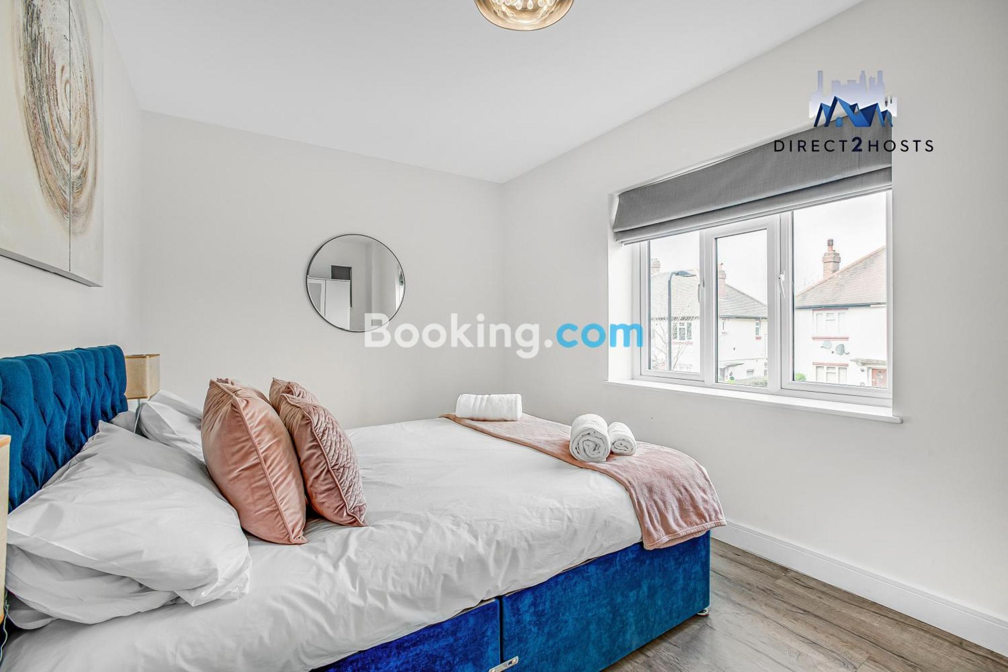 Exclusive Deals ! Last-minute Reserve ! Modern And Stylish Two Bedroom By Direct2hosts With Great Location! W3 7lu, United Kingdom ! By Nancy Short Lets & Serviced Accommodation! Apartment London