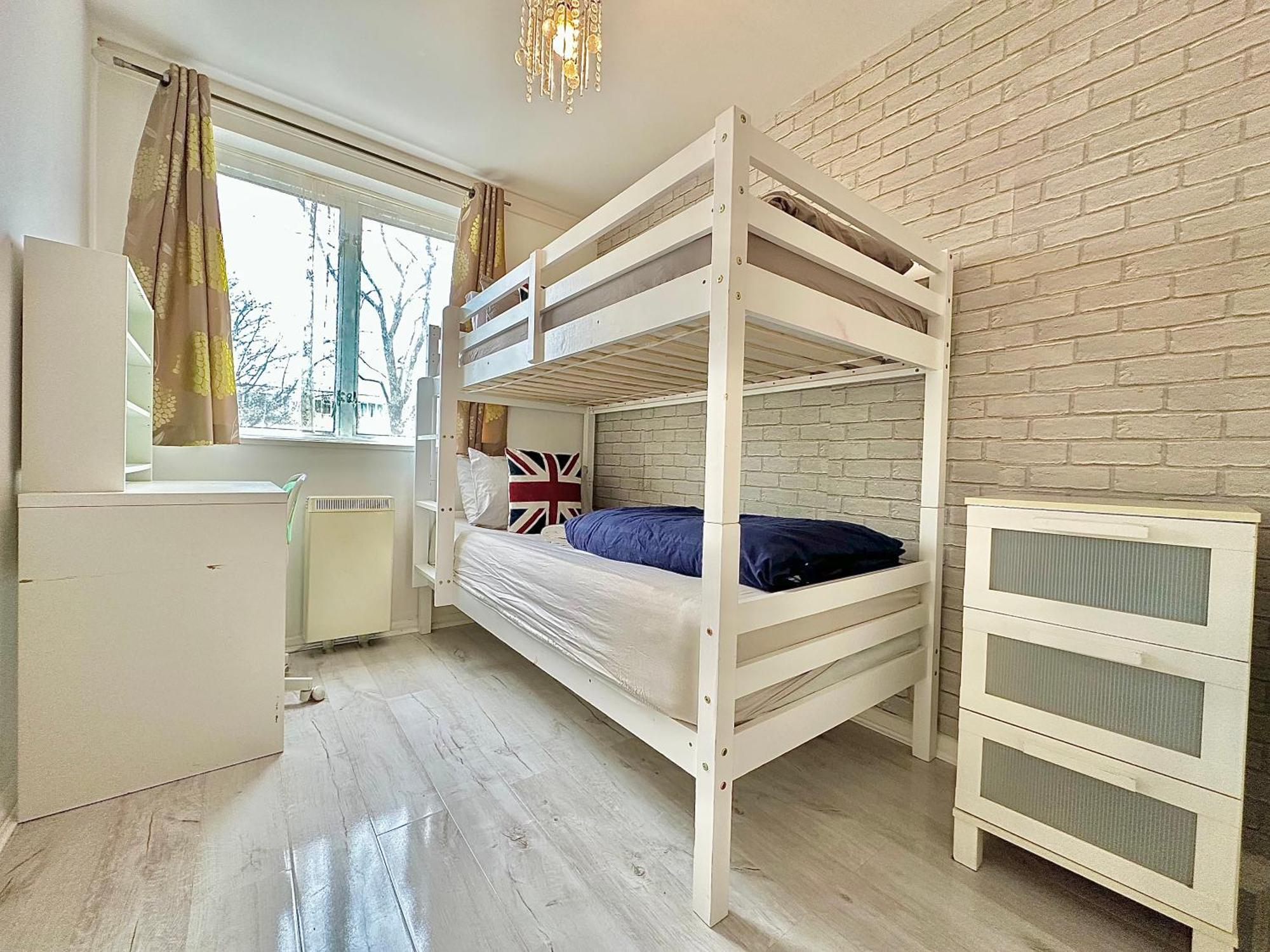 House 36 * Londres