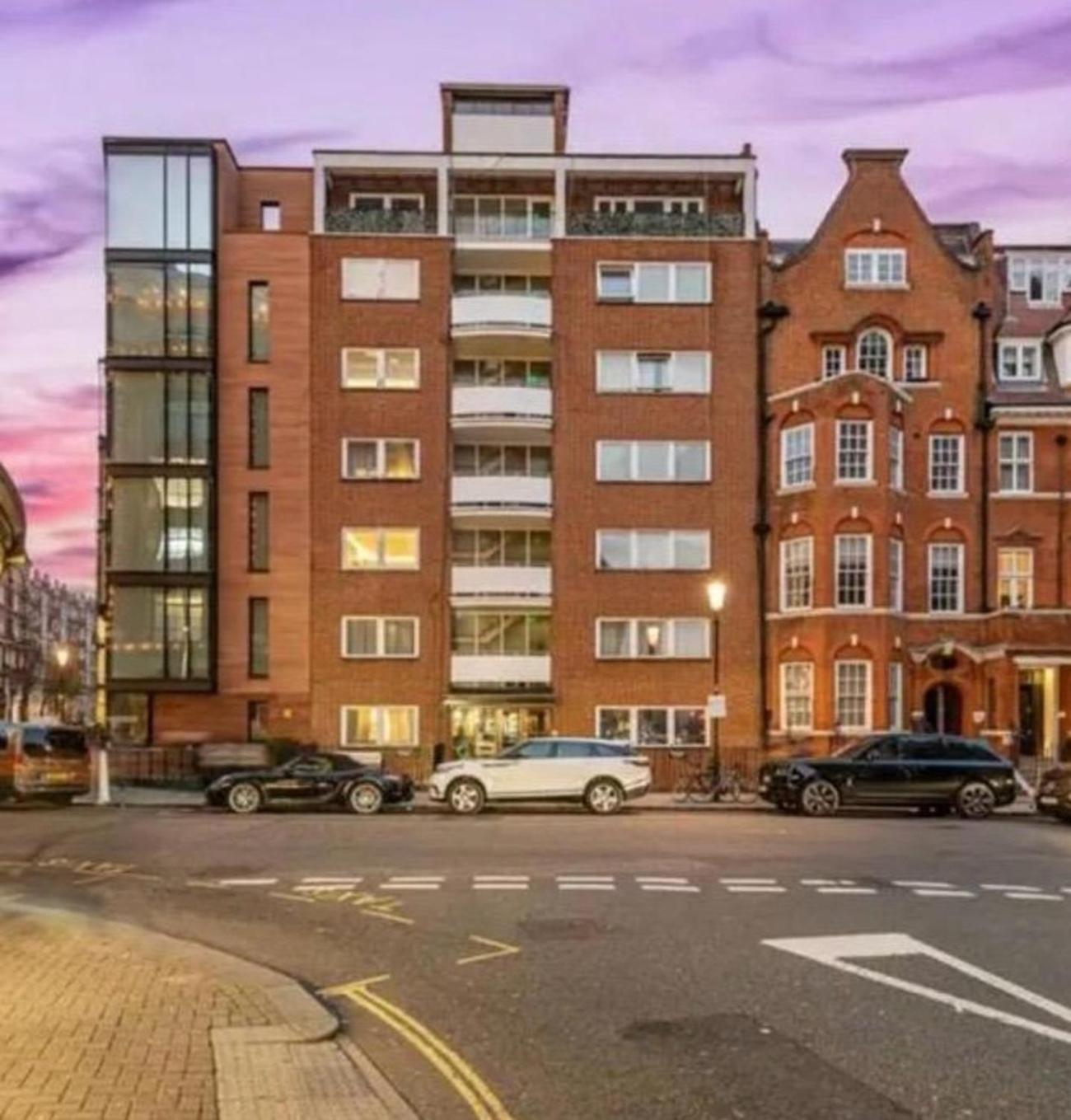 Charming 2 Bed Flat In Knightsbridge Balcony View Of Harrods Apartment *