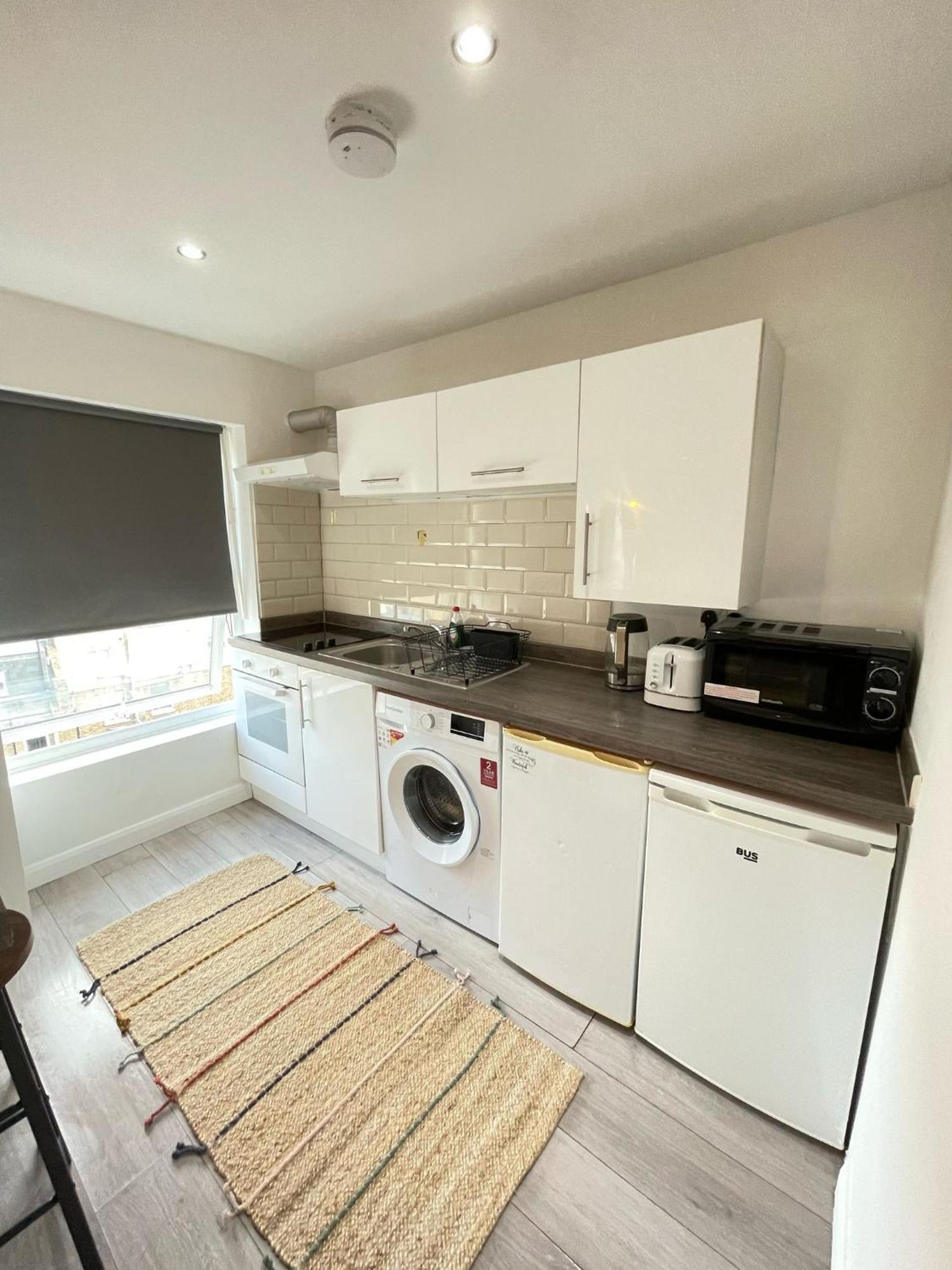 Aparthotel Smart Homes *