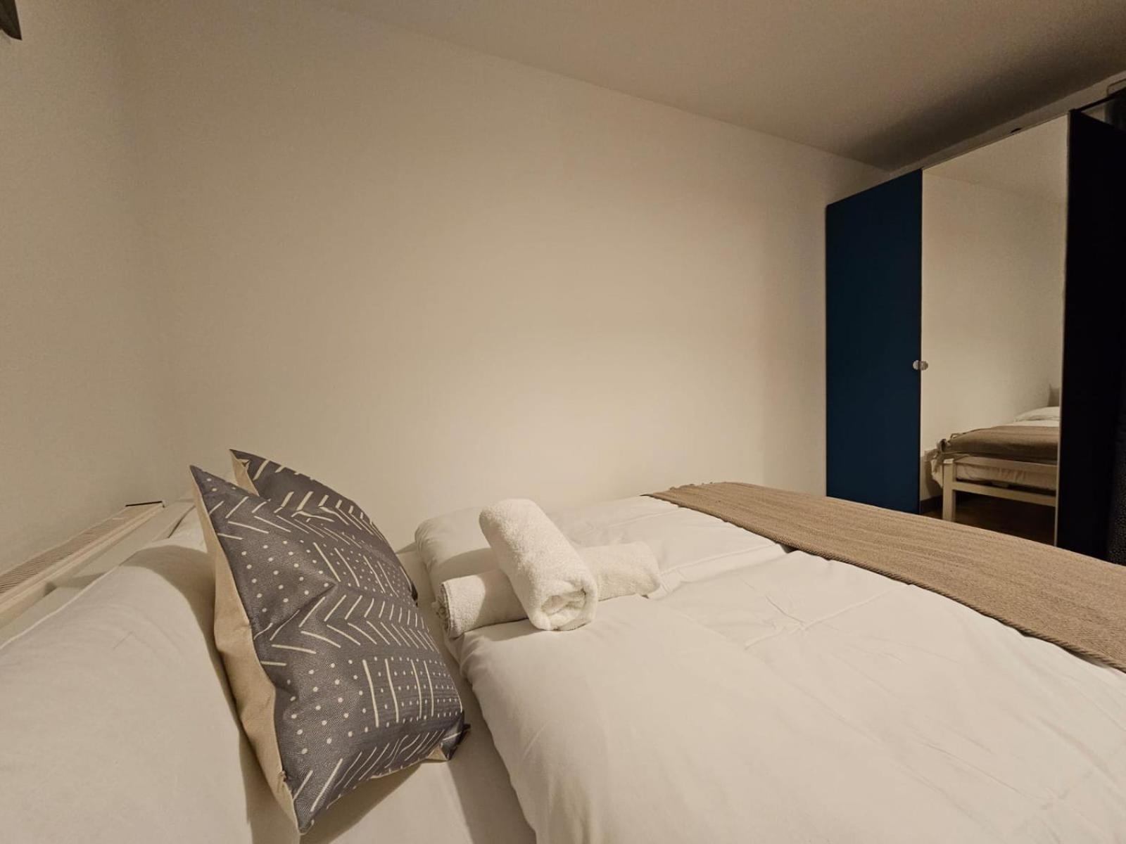 E1 Luxury London