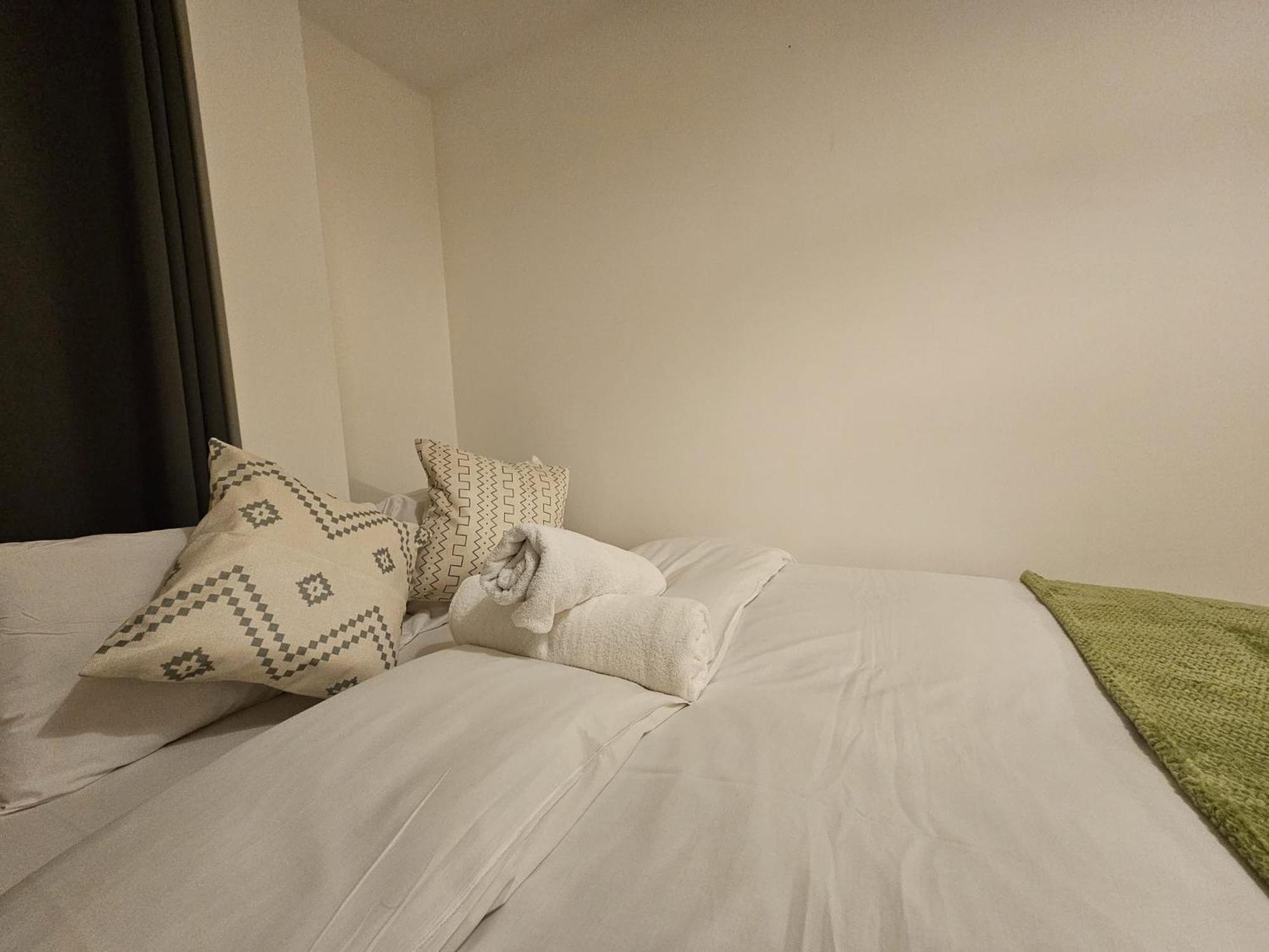 E1 Luxury Homestay London
