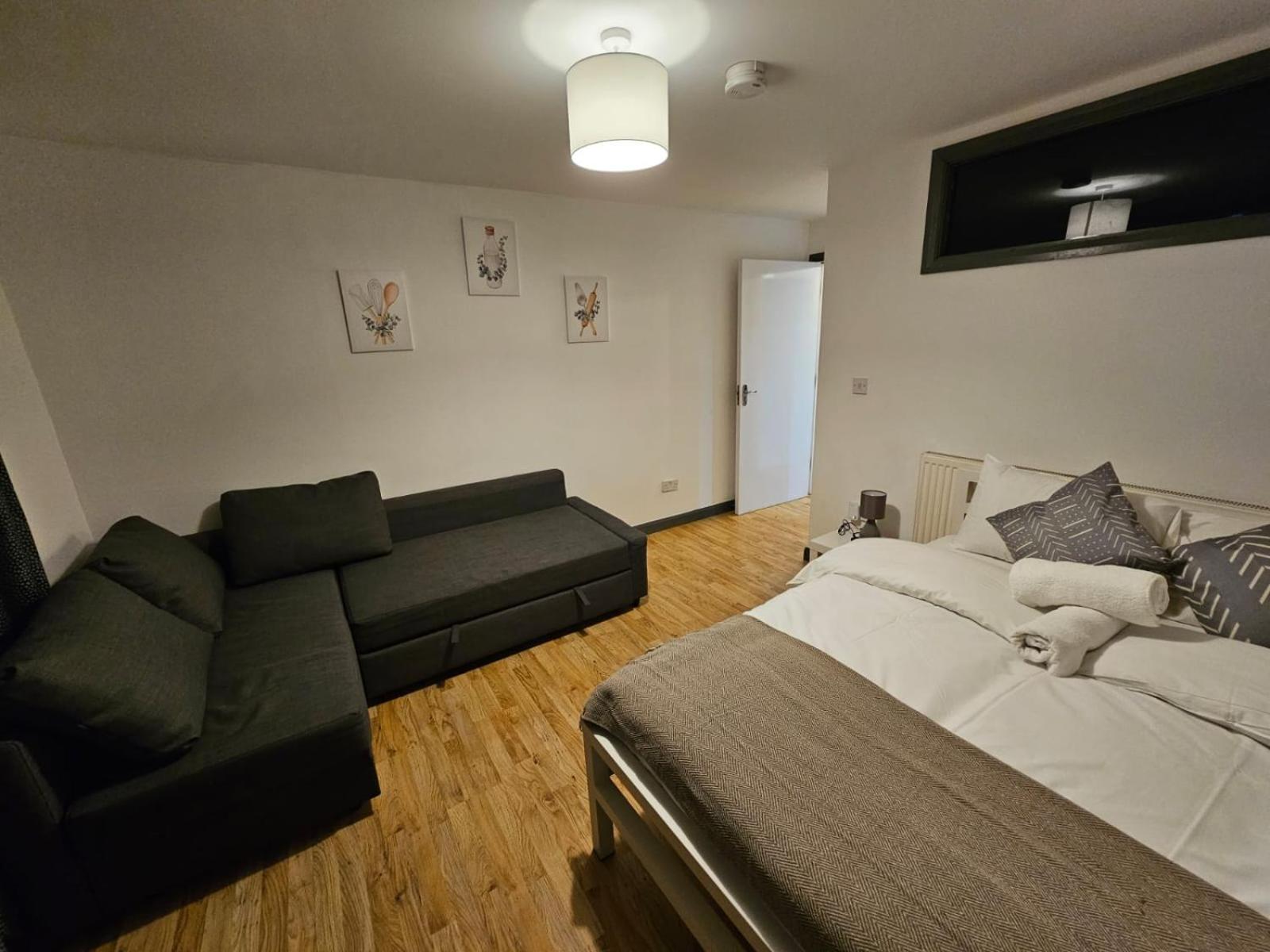 E1 Luxury Homestay