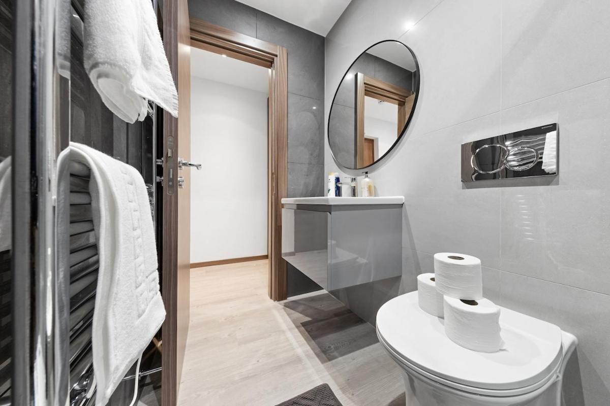 Modern - Near Station - Apartamento Londres