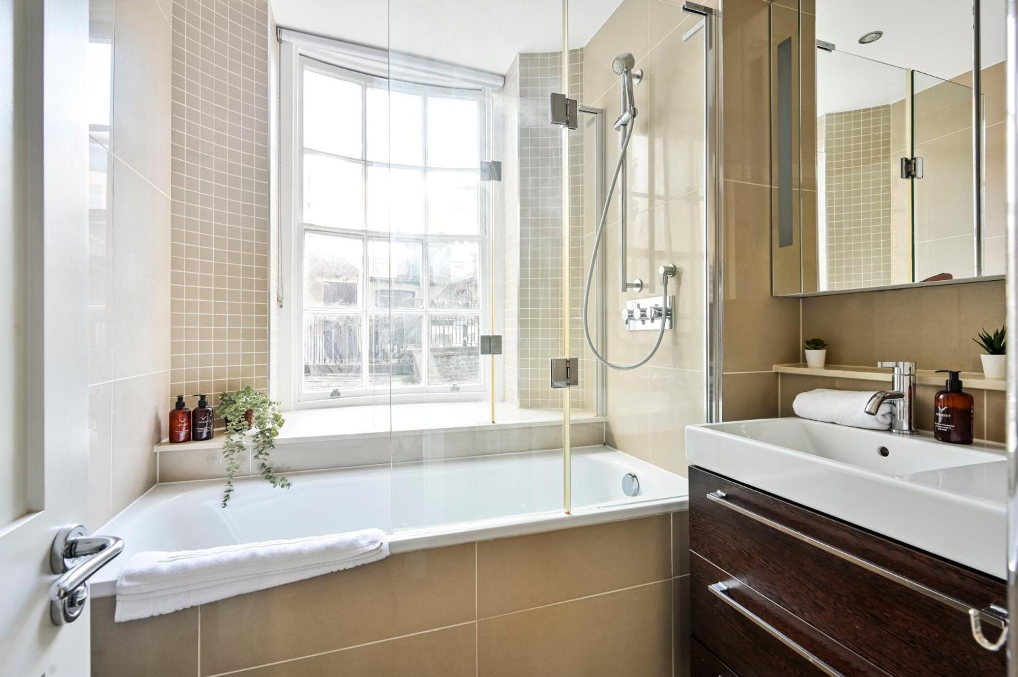 Apartment Spacious Fitzrovia 3 Bed