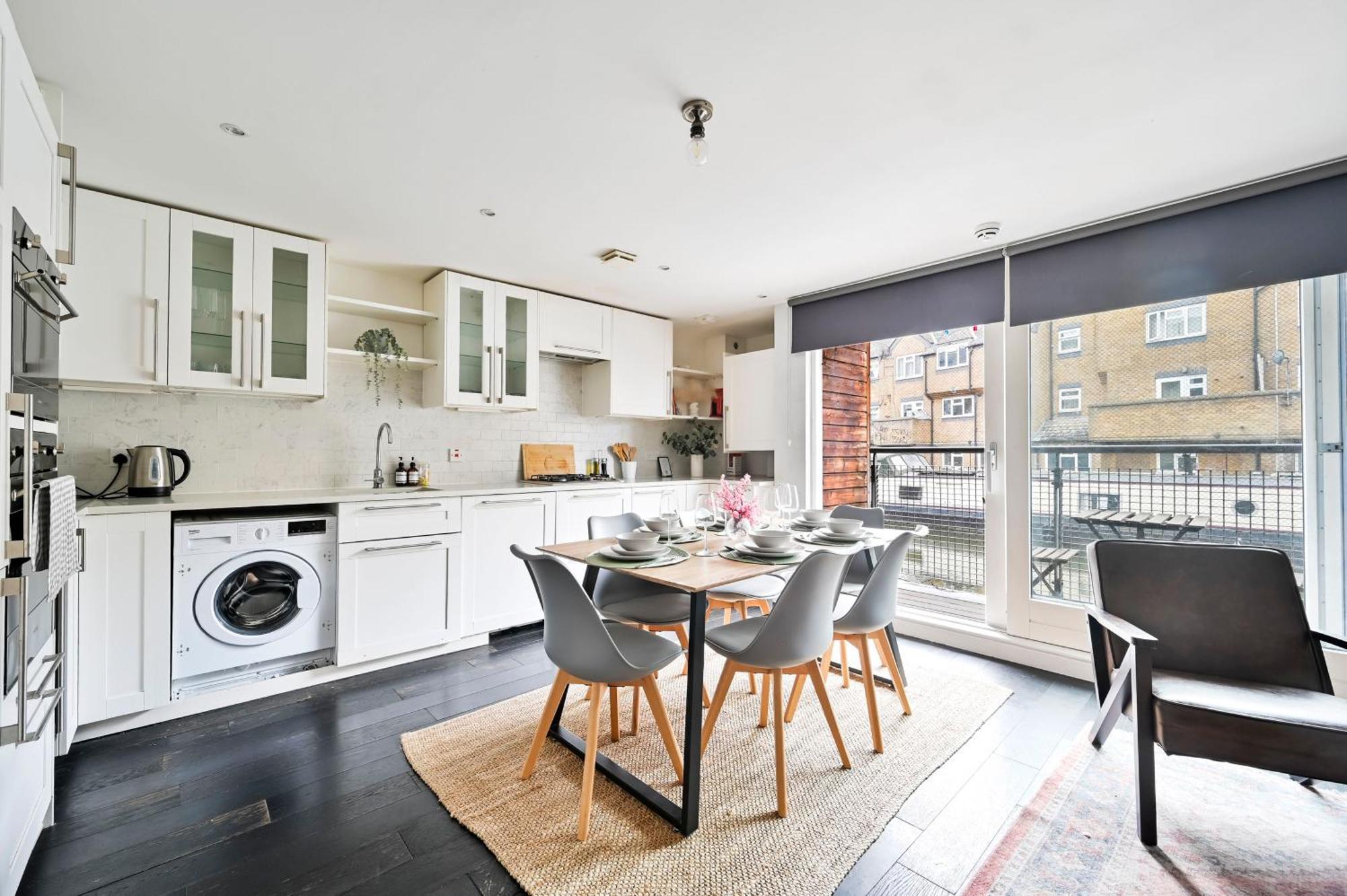 Hidden Gem On Grand Union Canal Apartment *