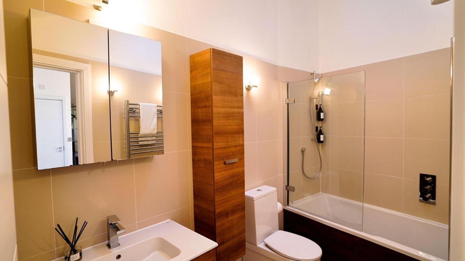 Apartamento Hyde Park & Oxford Street Elegant House 2br 2ba *