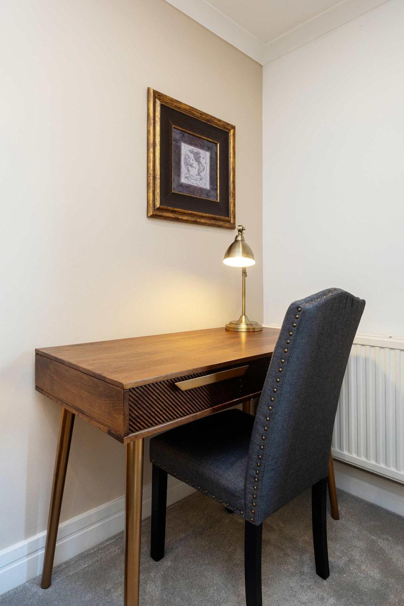 Stunning In Fashionable Marylebone Apartment