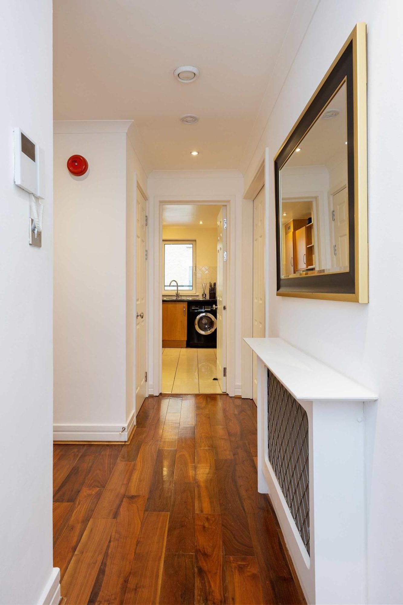 Stunning In Fashionable Marylebone * London