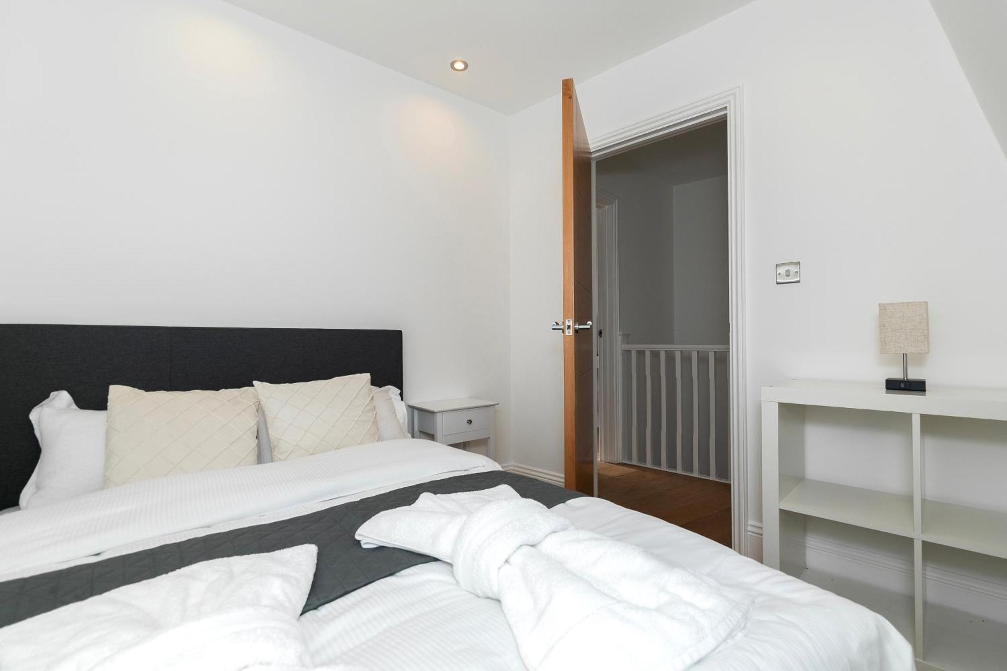 Brick Lane E2 3 Bedroom 2 Living 2 Bathroom Balcony Londres