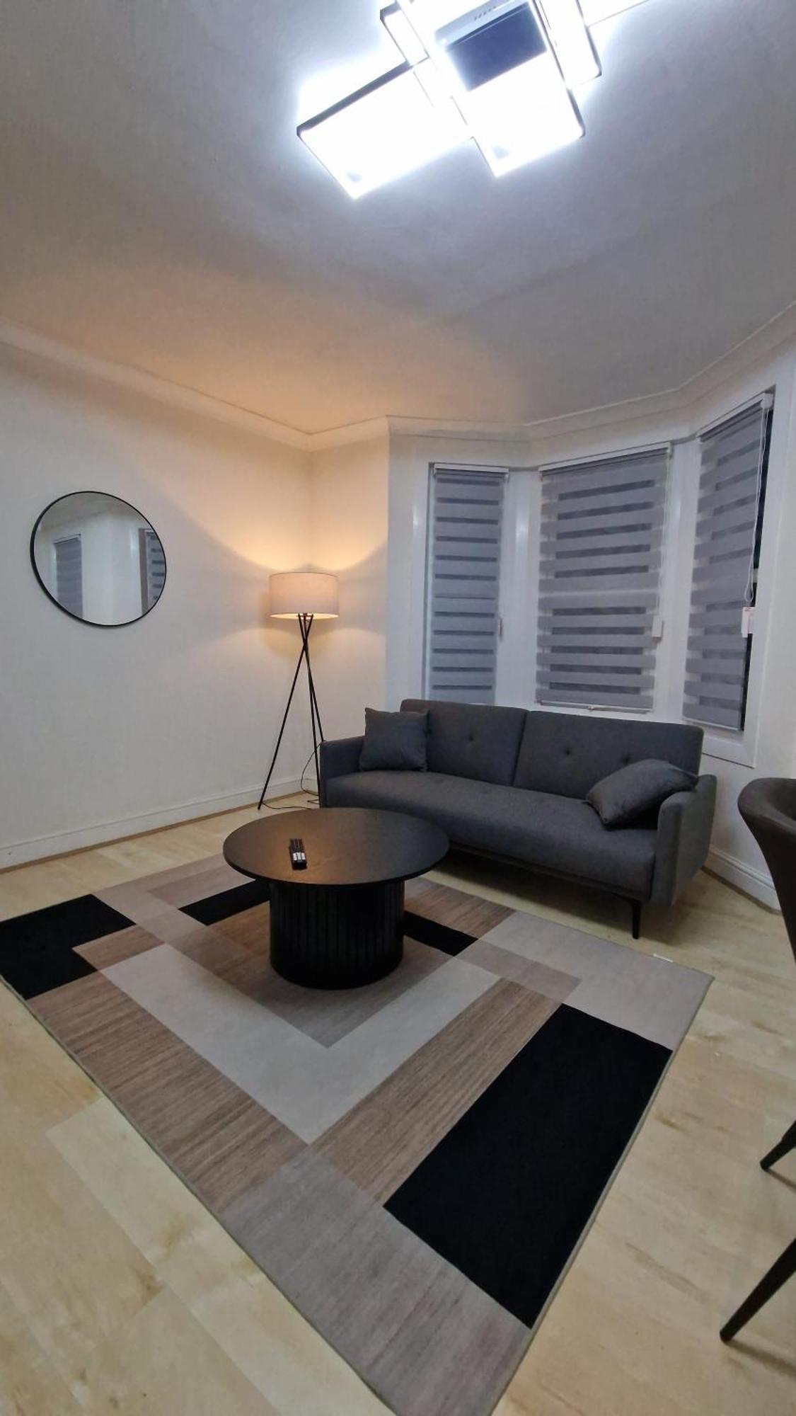 Luxury Near Tube Station * London