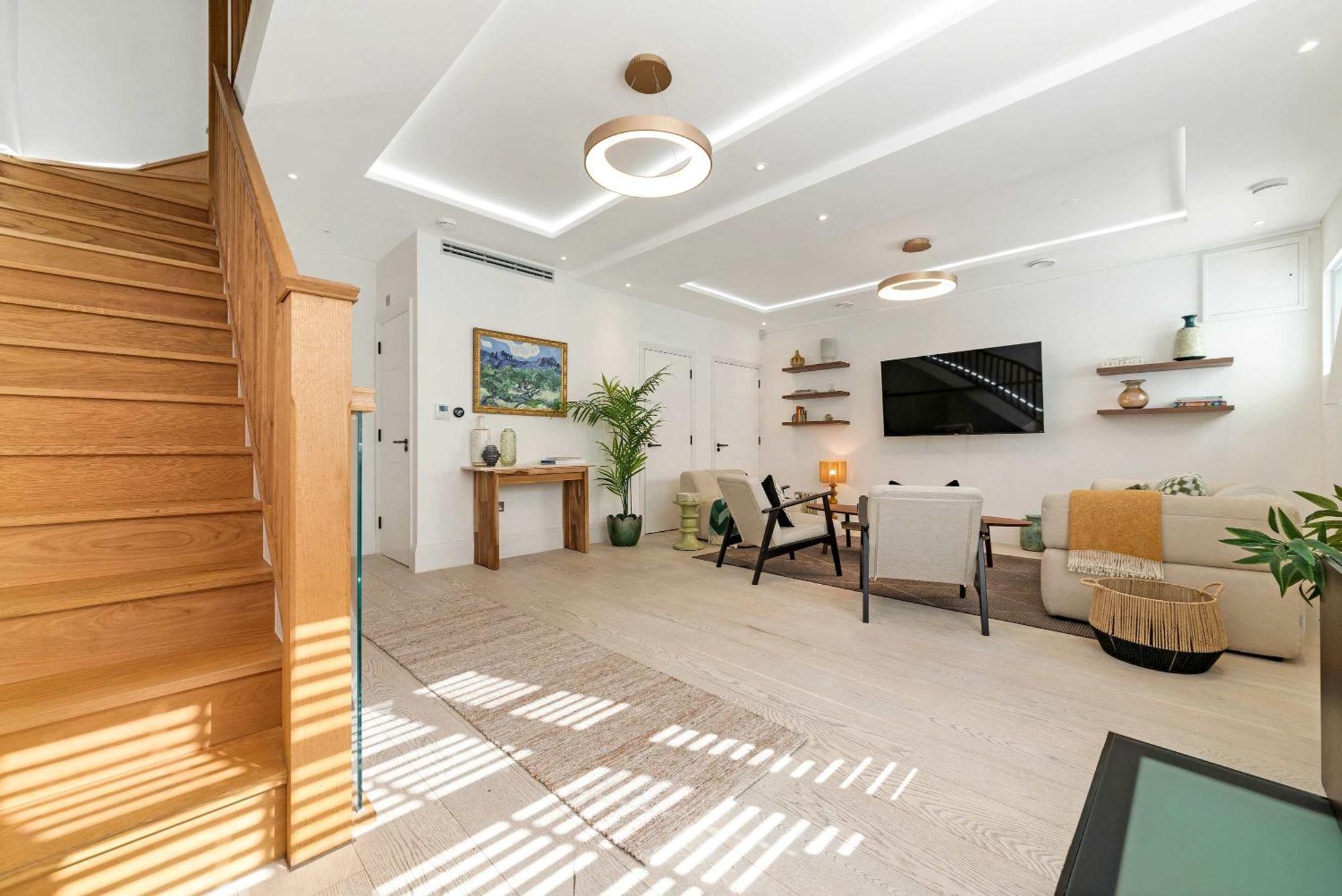 Madestays Premium Knightsbridge Townhouse Holiday home London