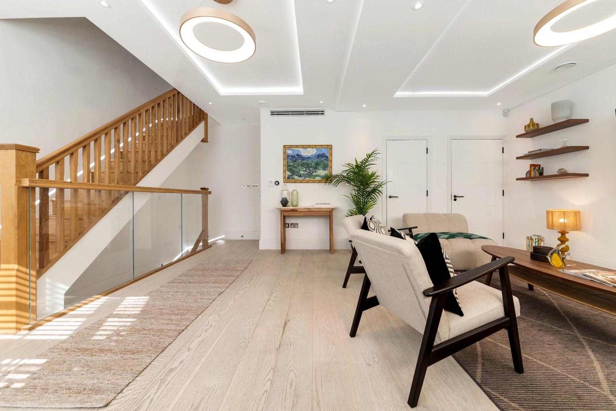 Madestays Premium Knightsbridge Townhouse Holiday home *