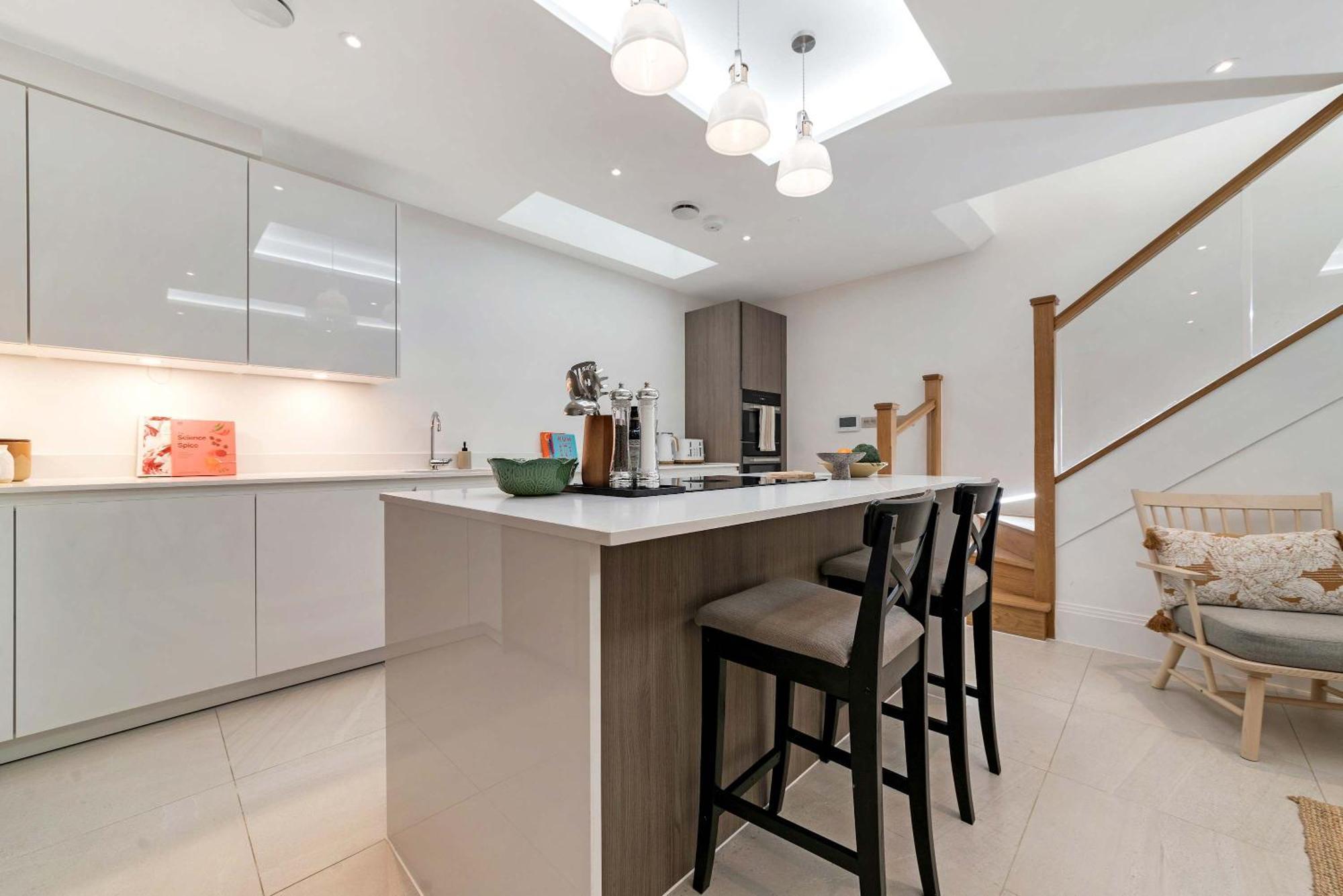 Madestays Premium Knightsbridge Townhouse Holiday home London