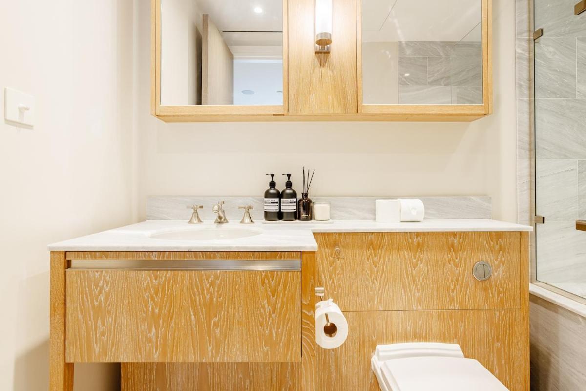 3-bed Duplex W Garden 3min To Holland Park Apartment