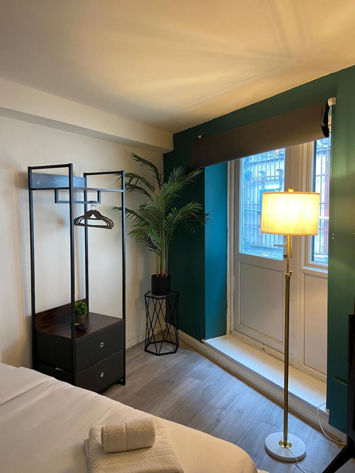 Apartment Serviced