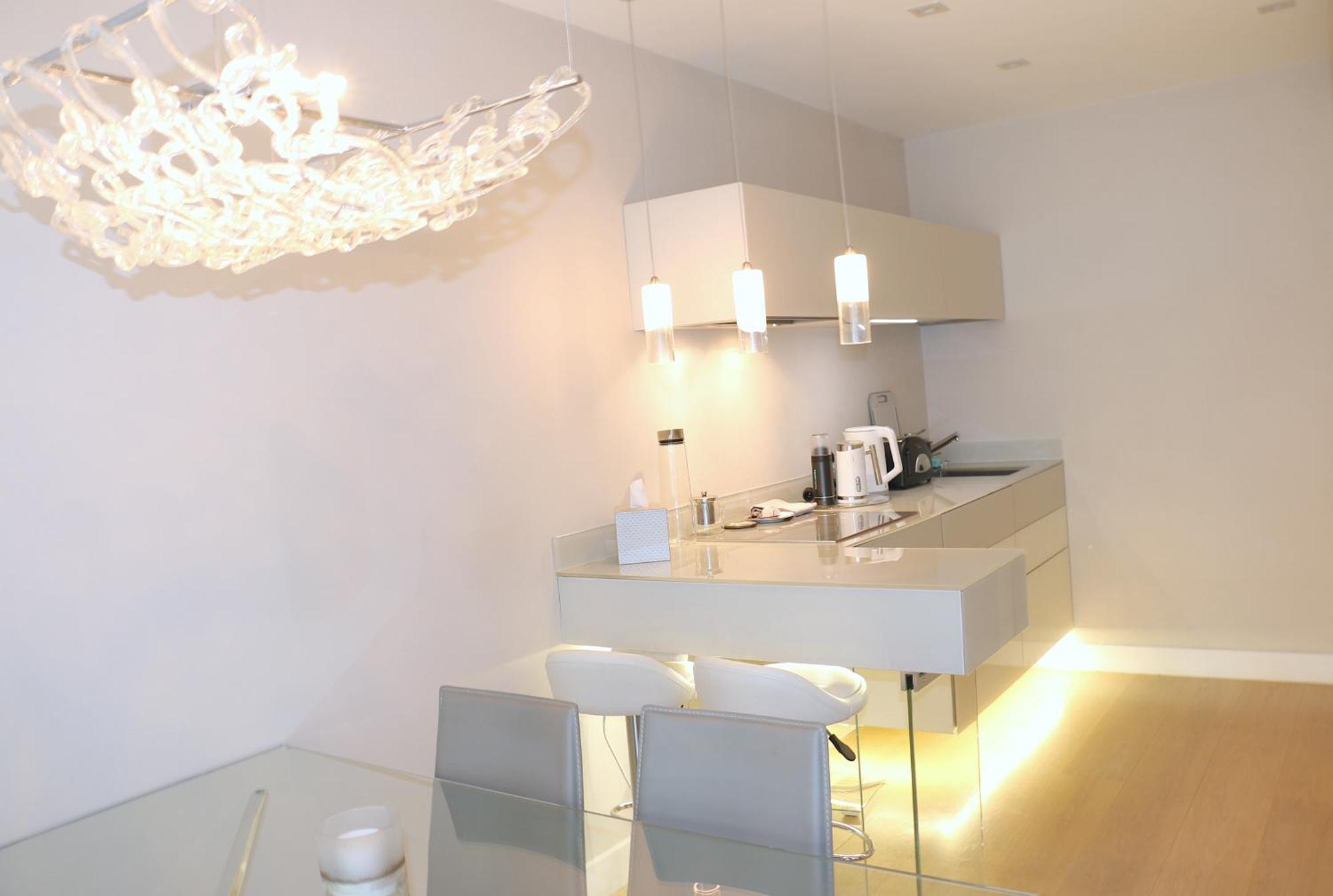 Apartment Elegant Designer By Chelsea Bridge & Battersea Power Station