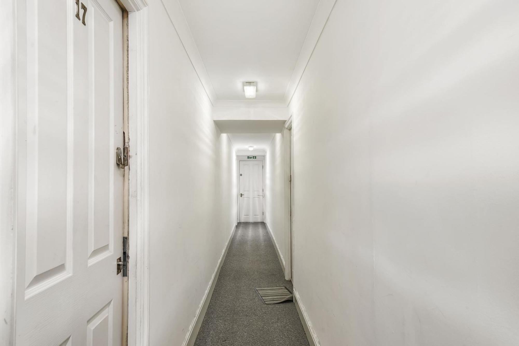 Affordable One Bed Bayswater Special Price Apartment *