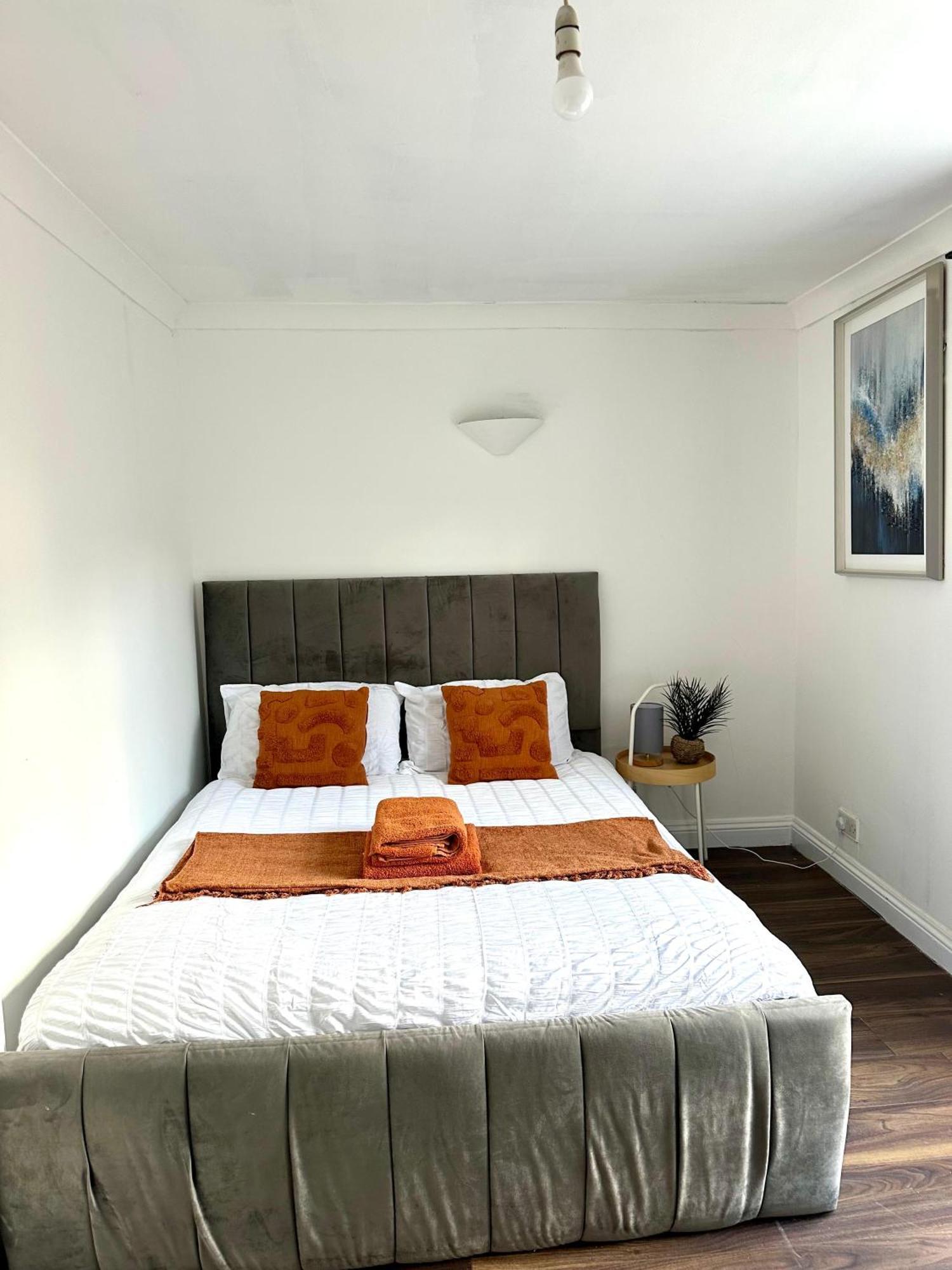 Stunning 4 Bedroom Flat In Kingscross, St Pancras! Apartamento Londres