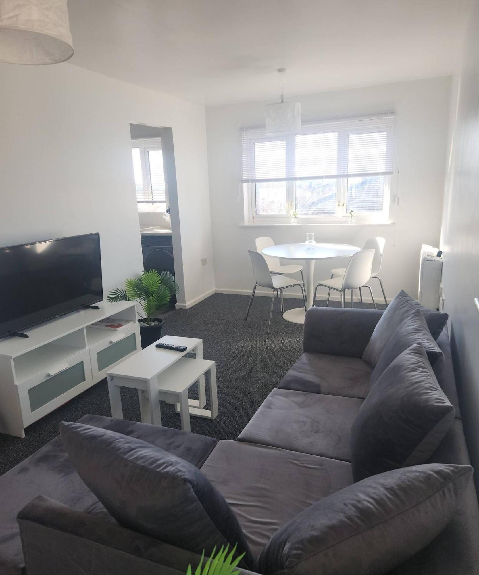 Serene Retreat - 2 Bedroom Flat For Rent Apartment London