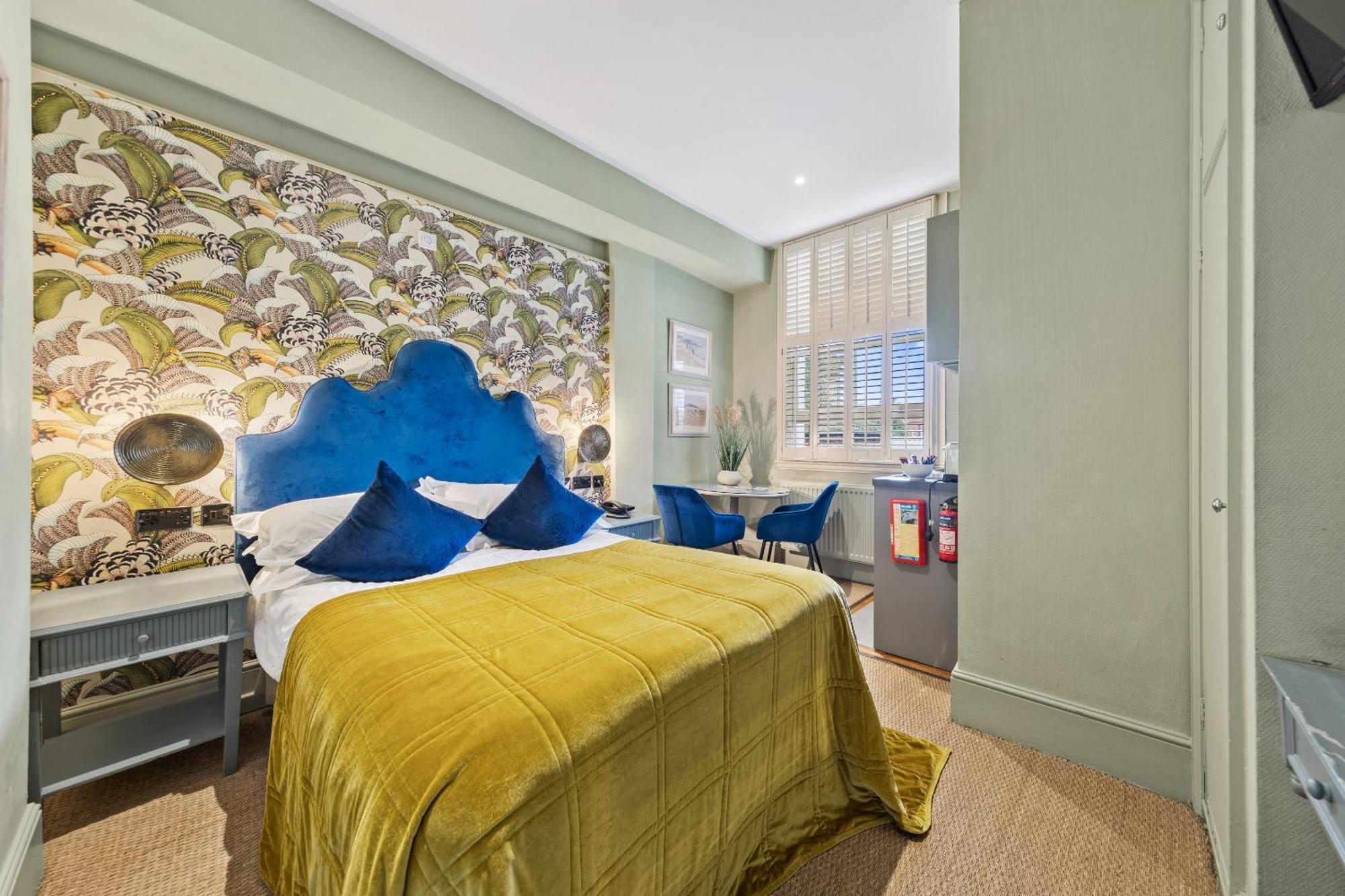 Hotel Vancouver And London