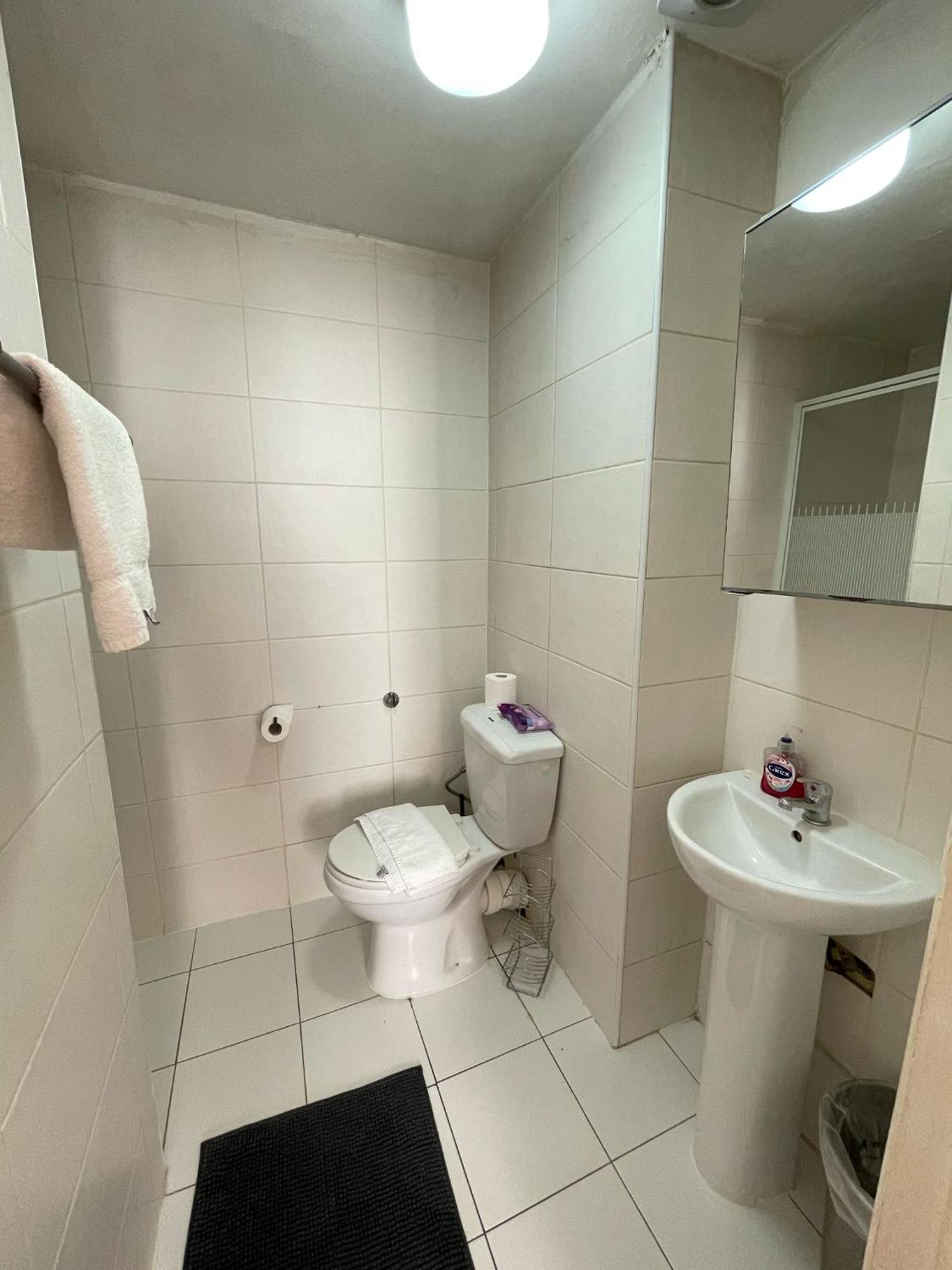 Cromwell Apartment London