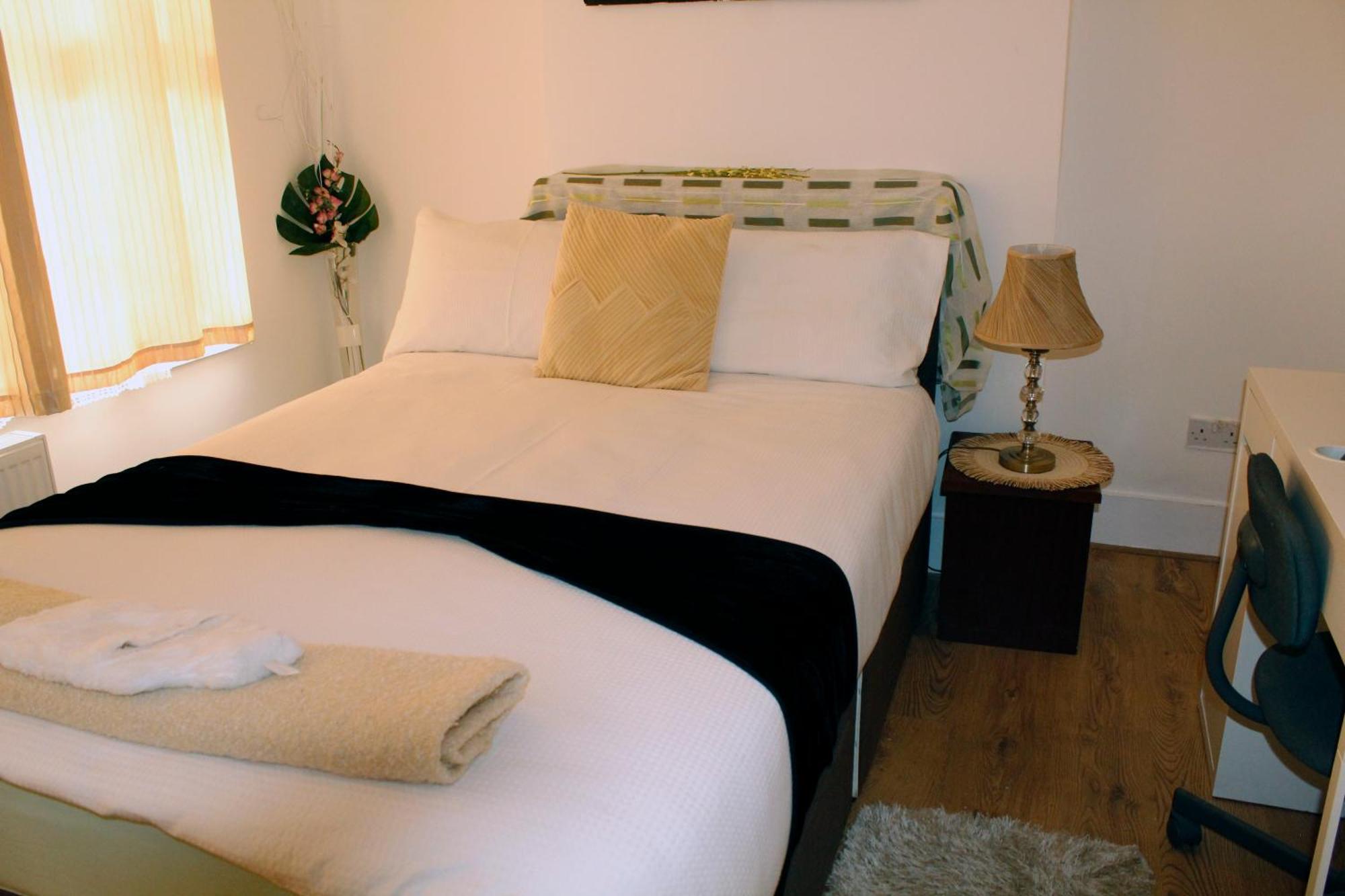 Cozy Or Entire In London, Fast Links To Apartment