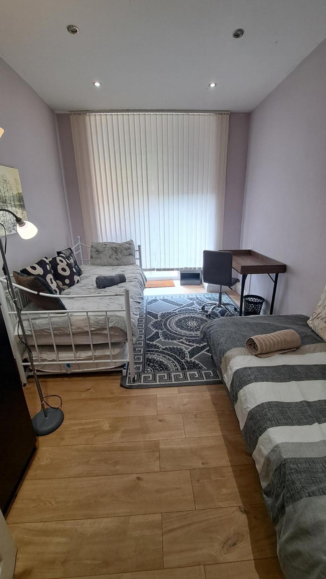 Comfy Fenia Homestay