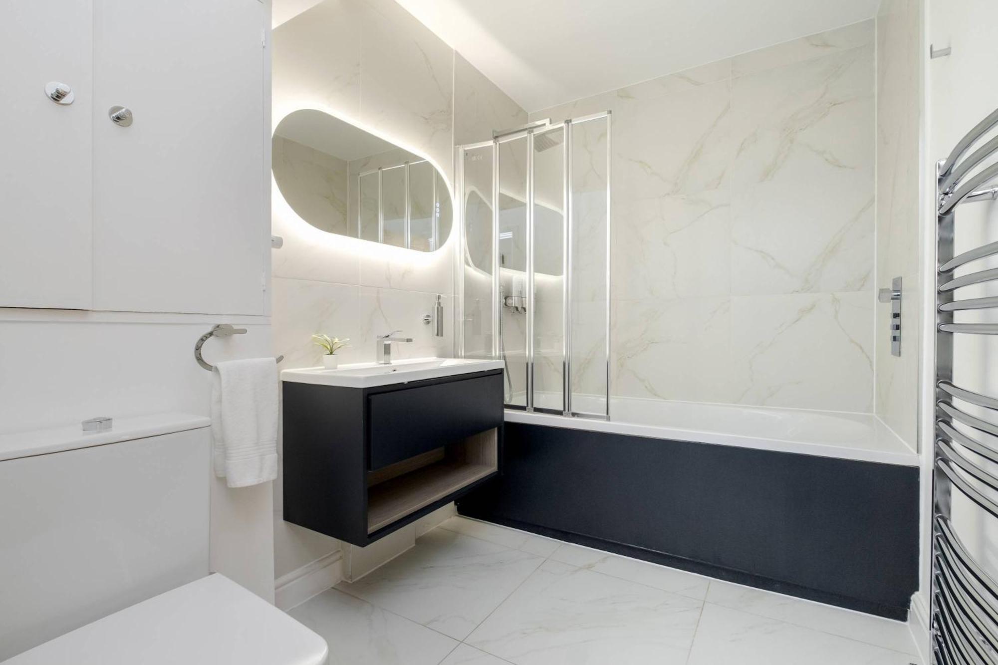 Luxury 3 Bedroom In Marylebone *