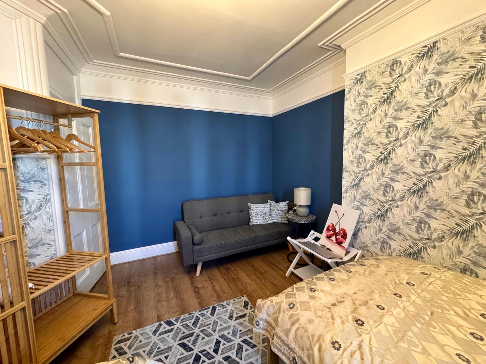 Crown Terrace Apartment